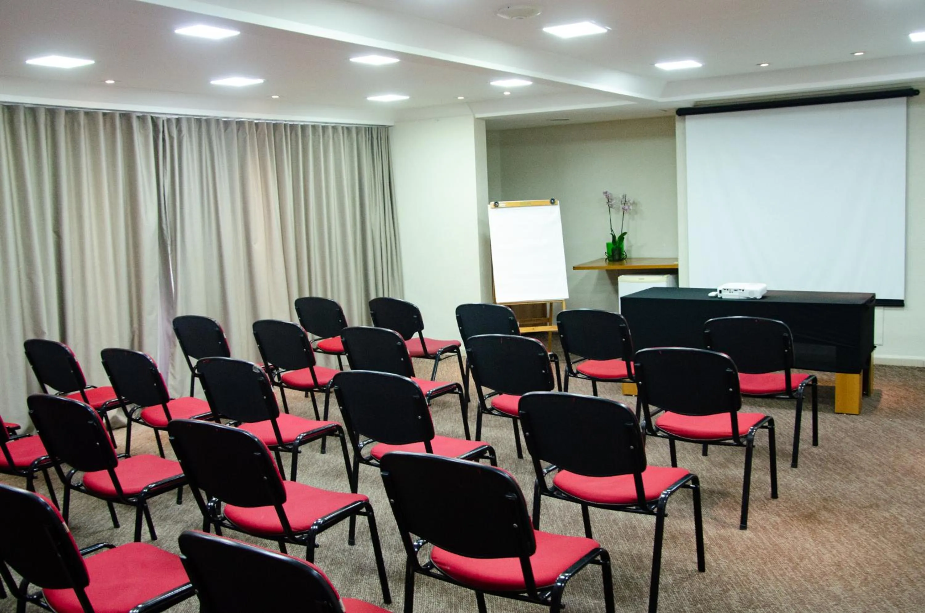 Meeting/conference room in Hotel Ferraz