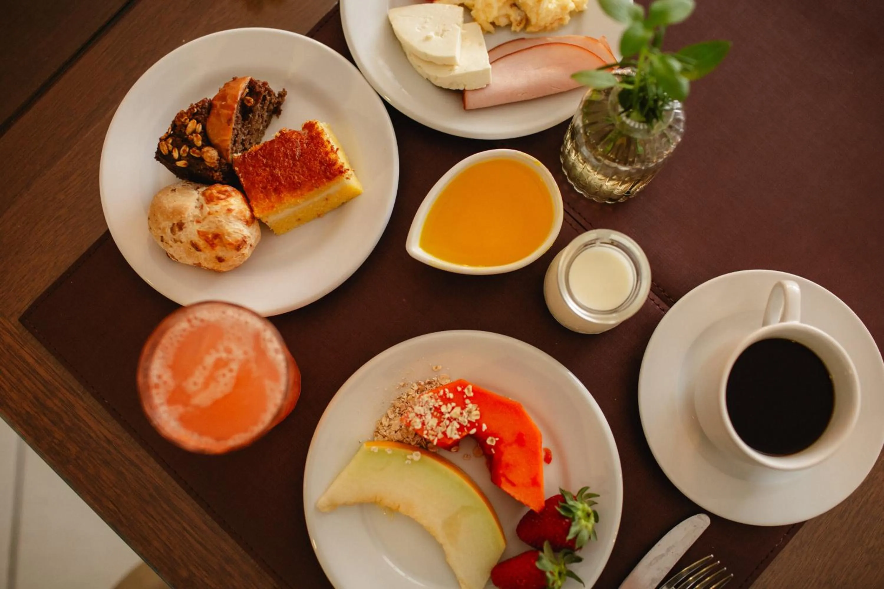 Buffet breakfast in Hotel Ferraz