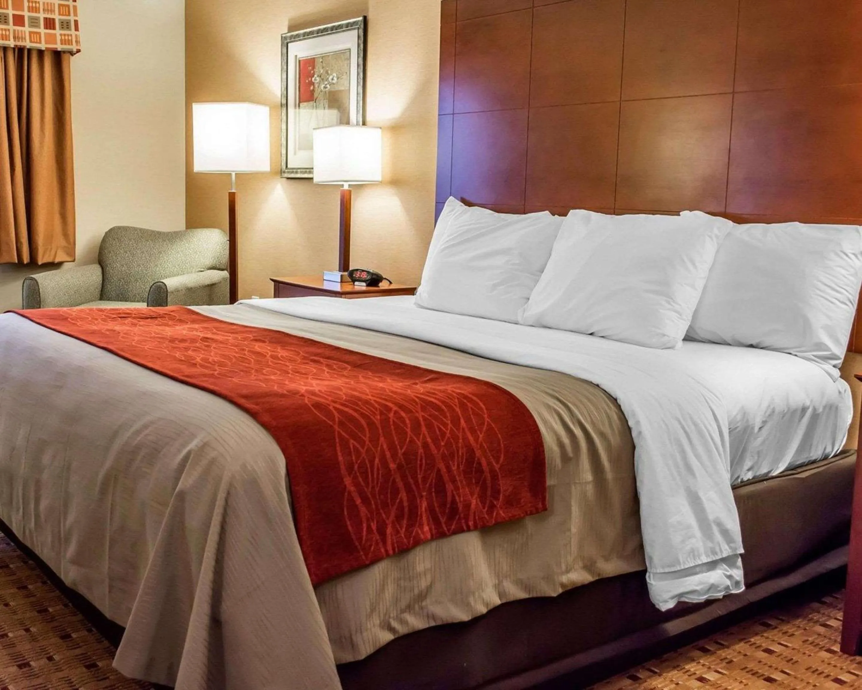 Bedroom, Bed in Comfort Inn & Suites Franklin East