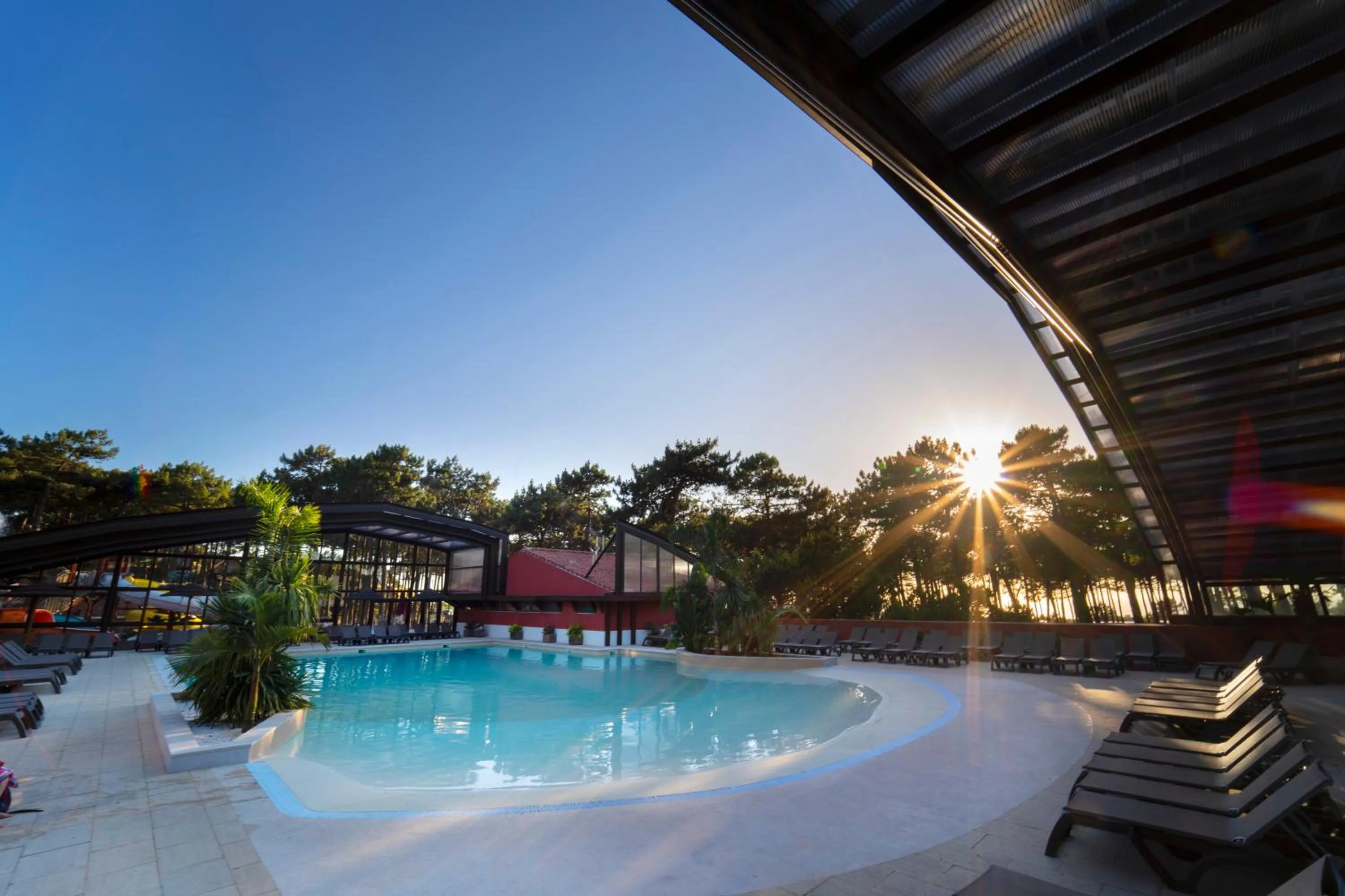Swimming pool in Ohai Nazaré Outdoor Resort