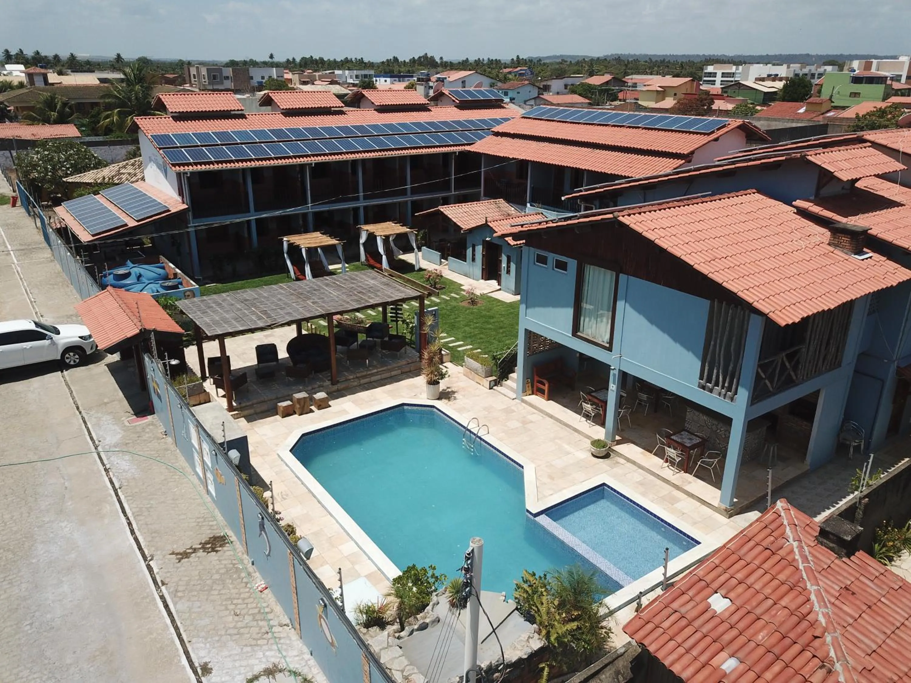 Swimming pool in Pousada Blue Viking