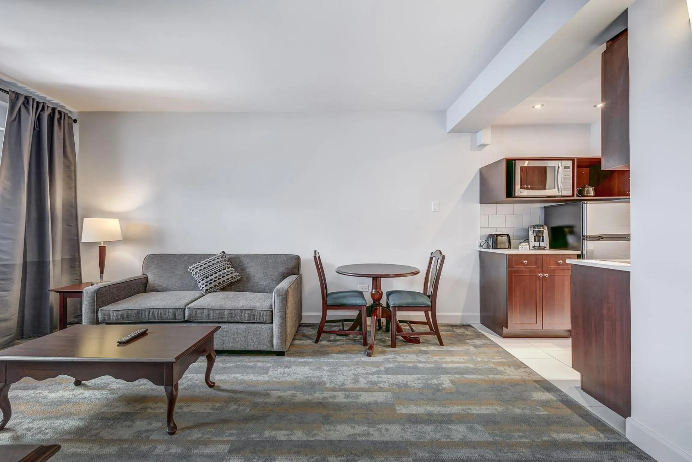 Seating area in Terrasse Royale Hotel