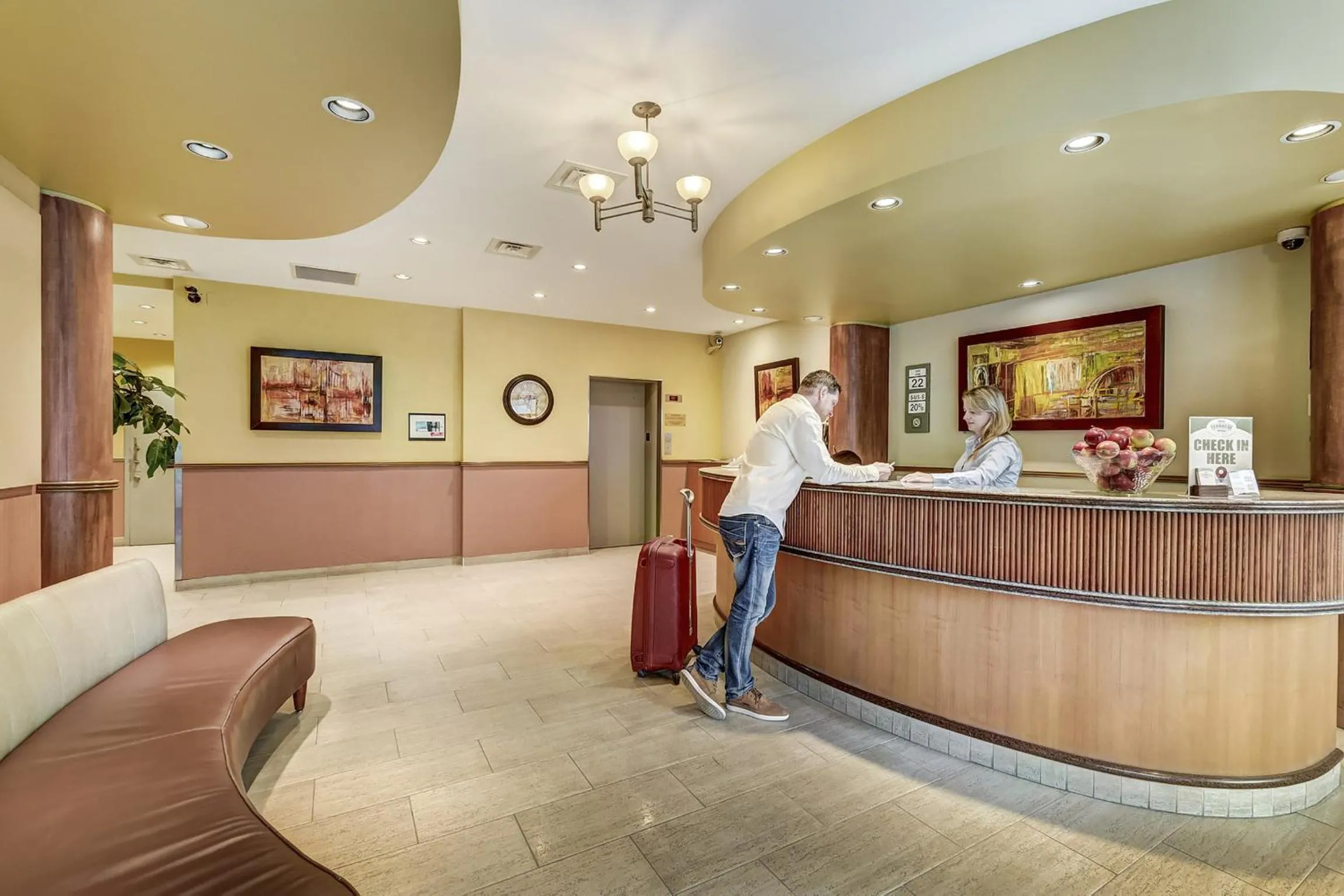 Lobby or reception in Terrasse Royale Hotel