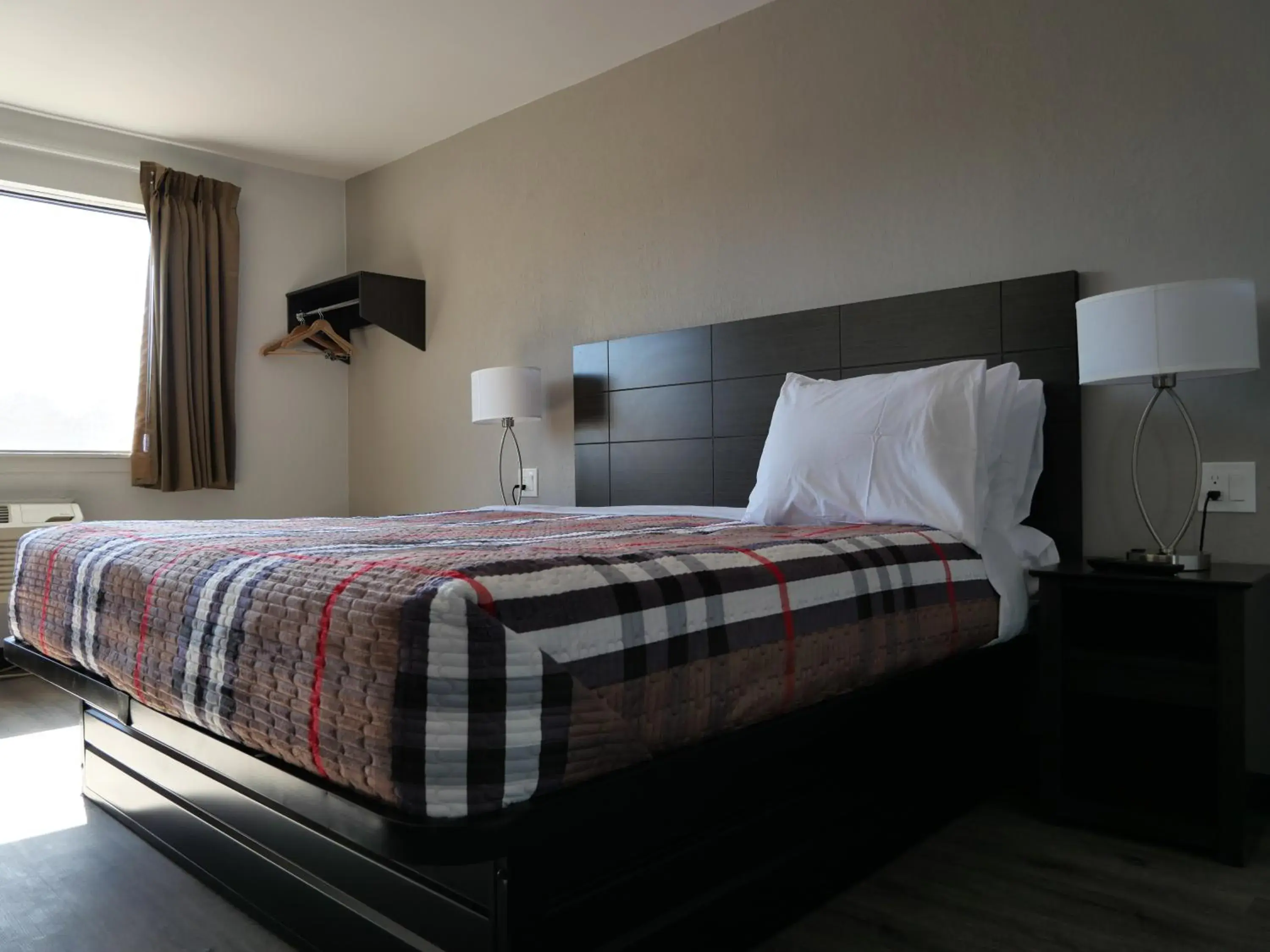 Hilltop Express Inn Hilltop Express Inn