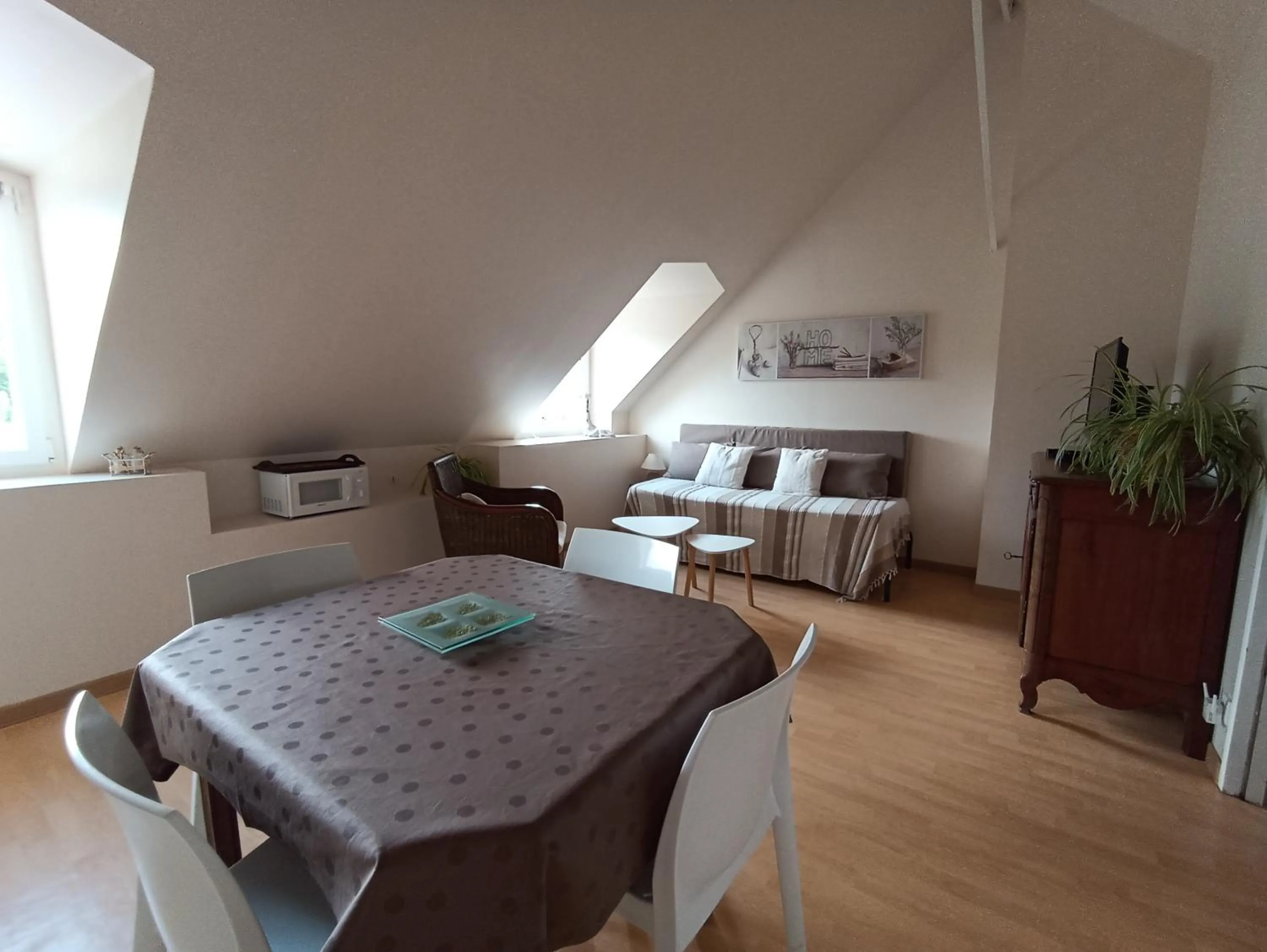 Bed in la longère angevine