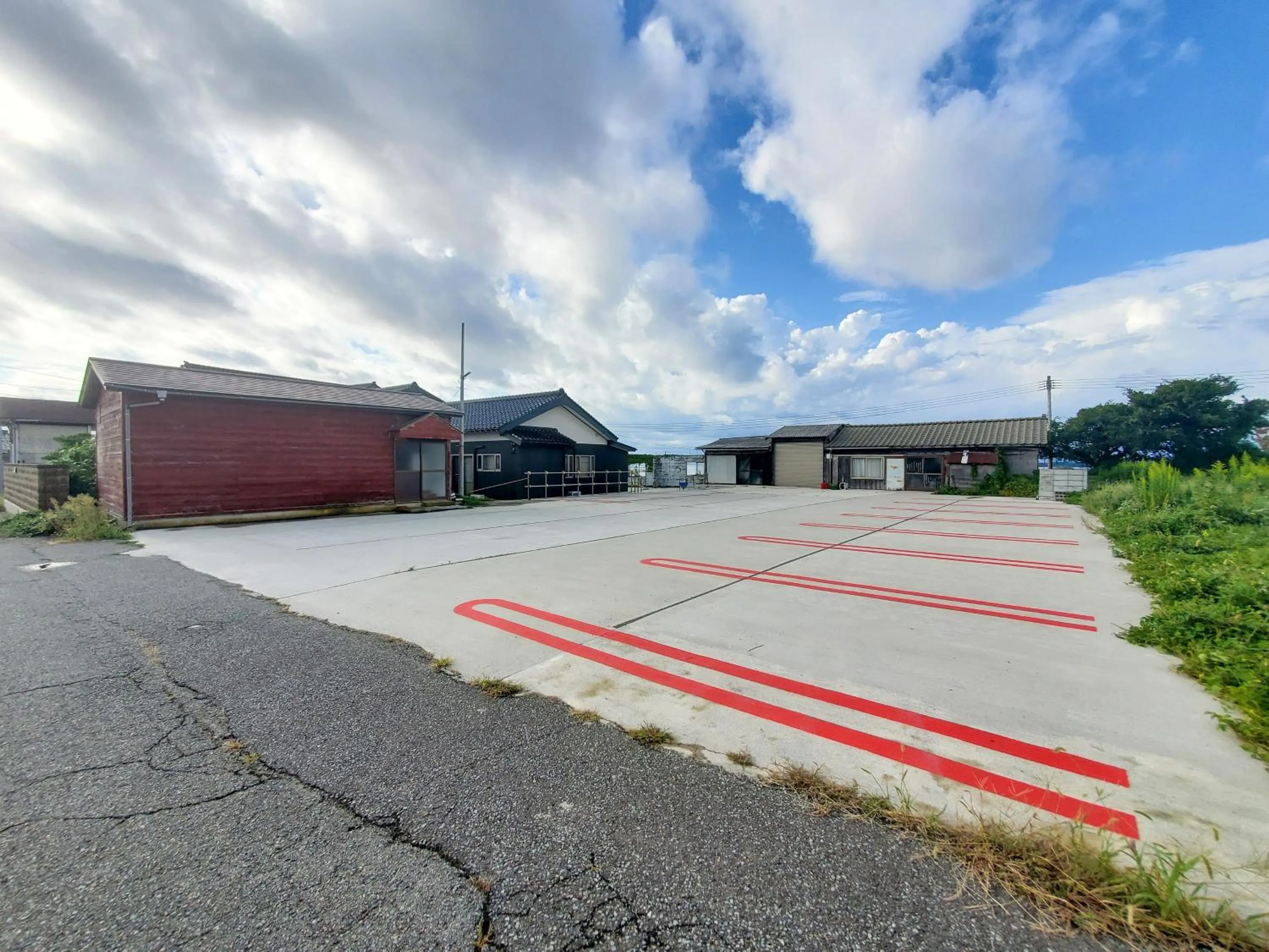 Parking in Nanauraso