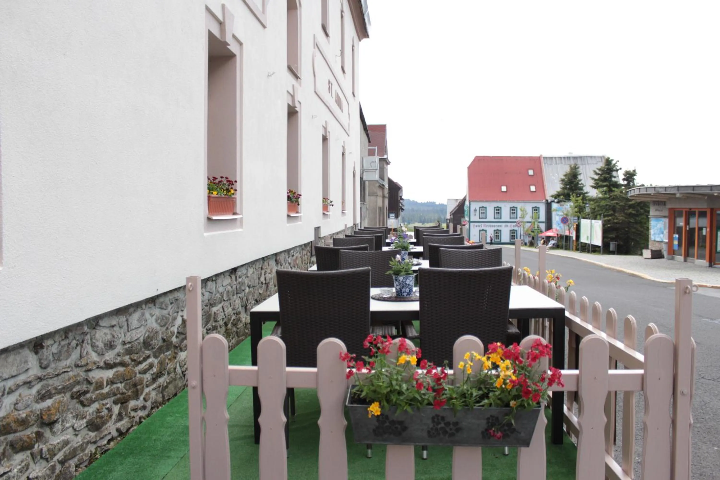 Facade/entrance in Garni Hotel St Anna