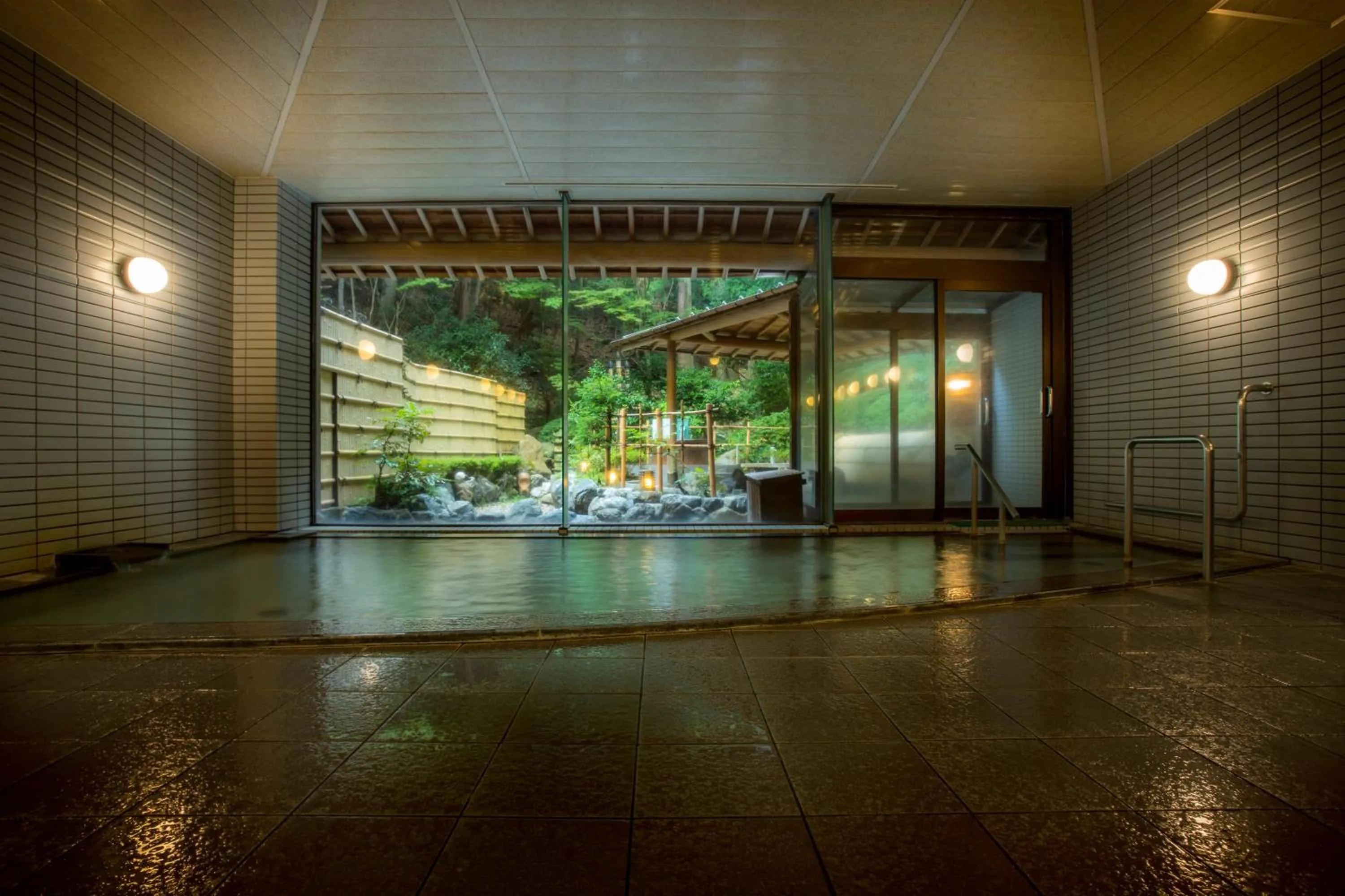Public Bath in Hotel Kitanoya