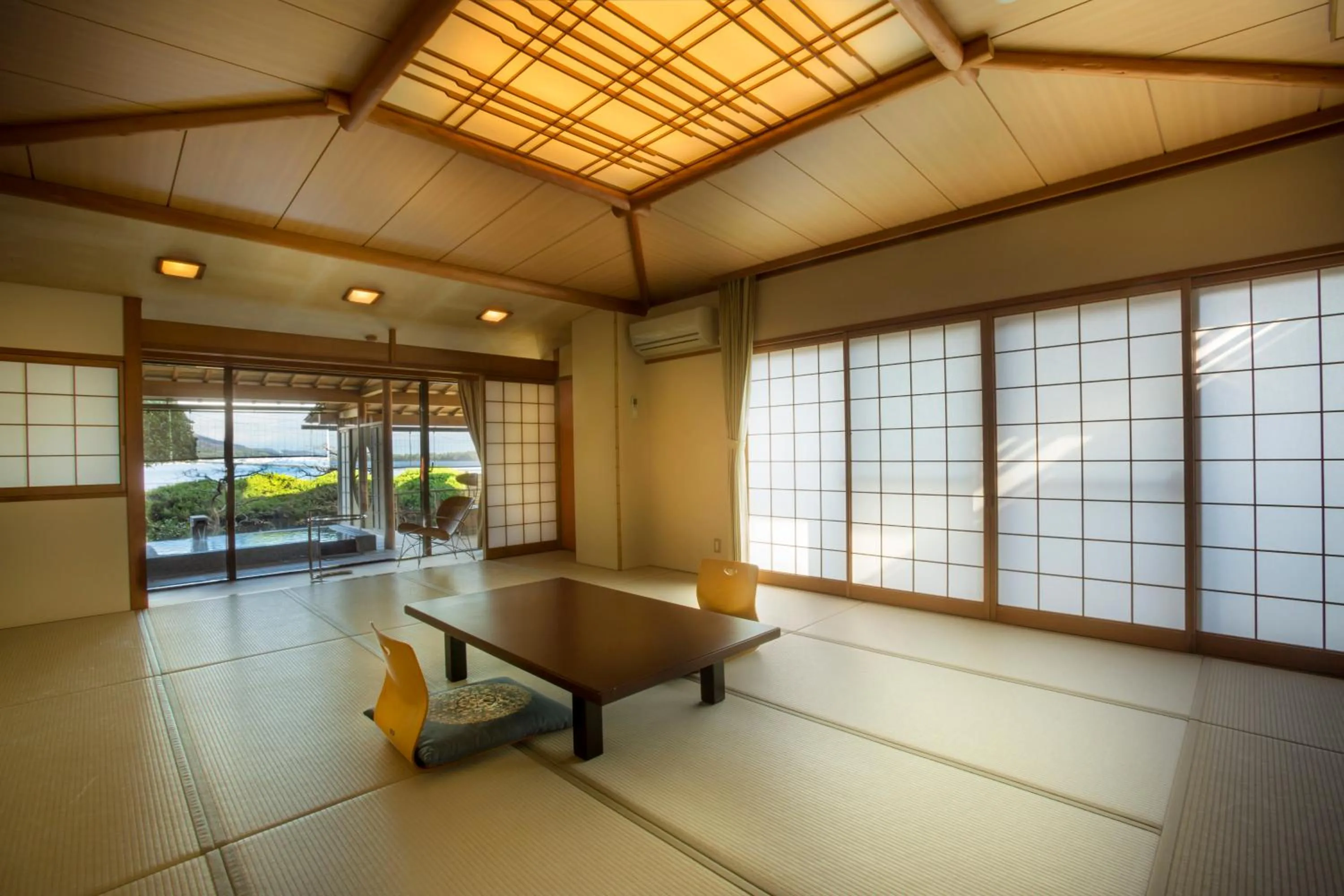 Hot Spring Bath in Hotel Kitanoya