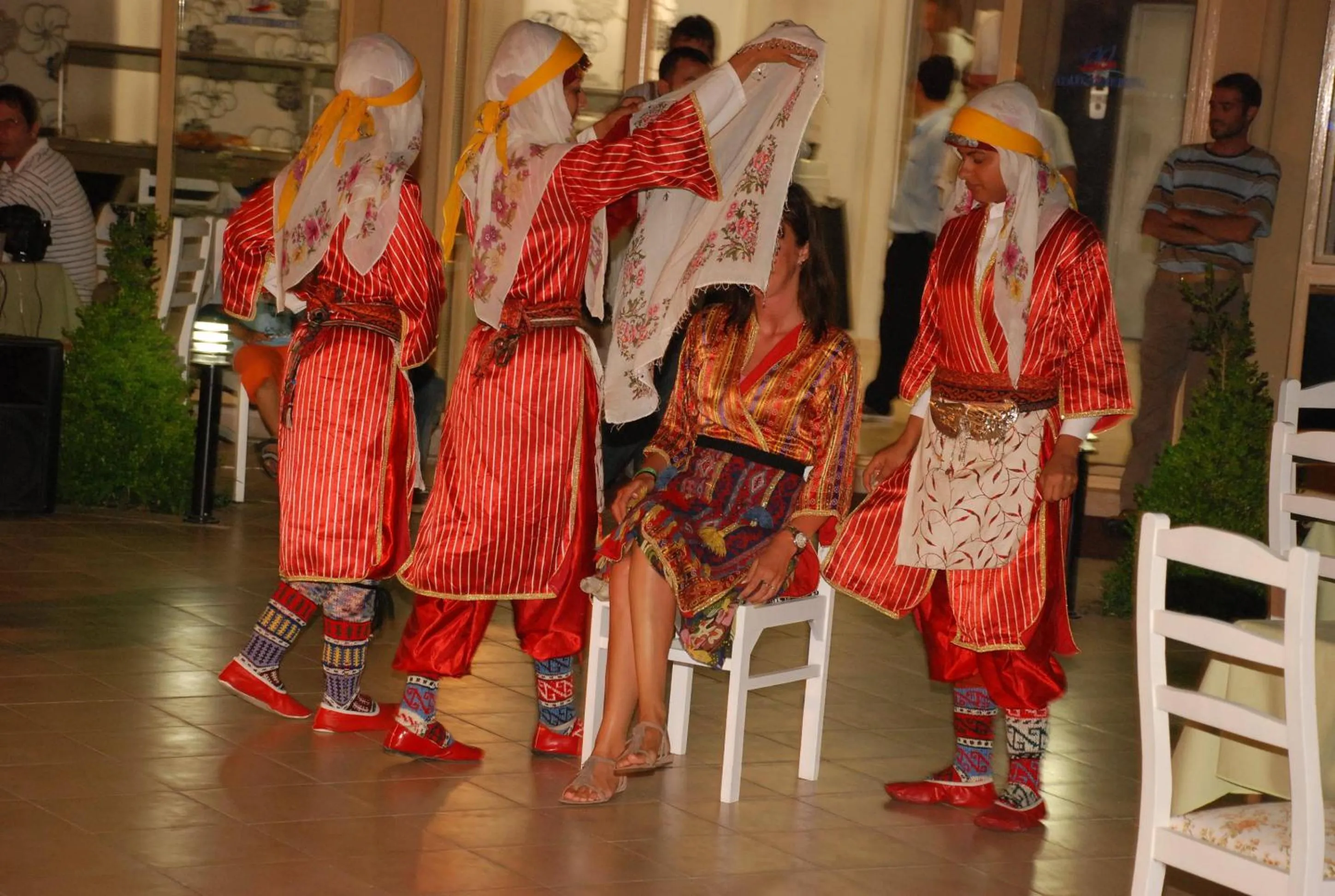 Evening entertainment in Ark Apart and Suite Hotel