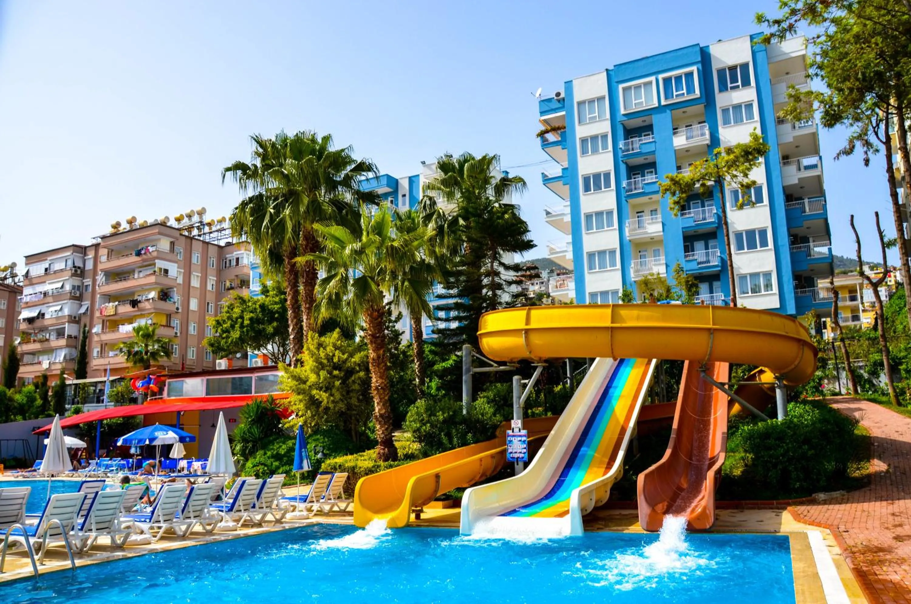 Aqua park in Ark Apart and Suite Hotel