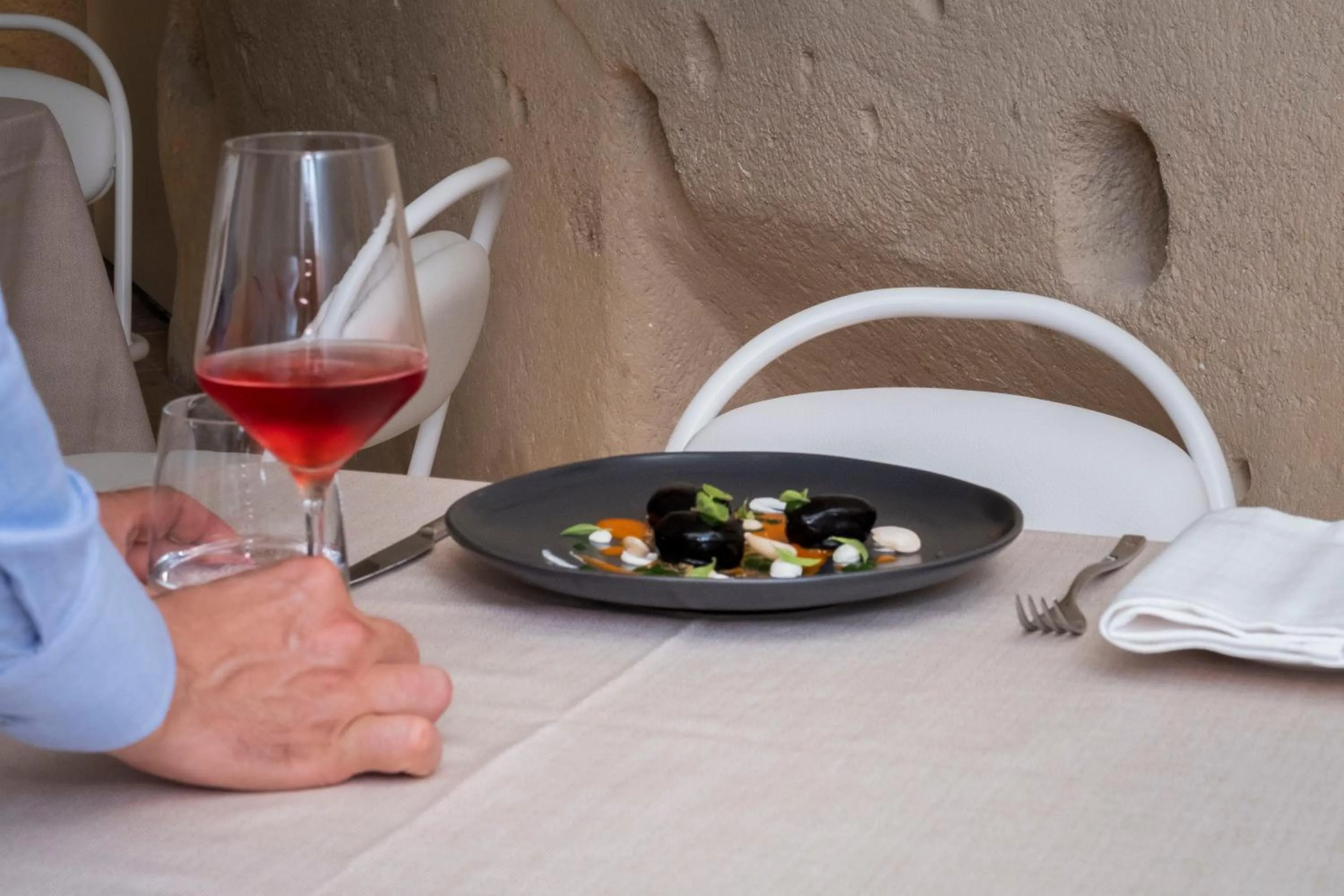 Food and drinks in Aquatio Cave Luxury Hotel & SPA