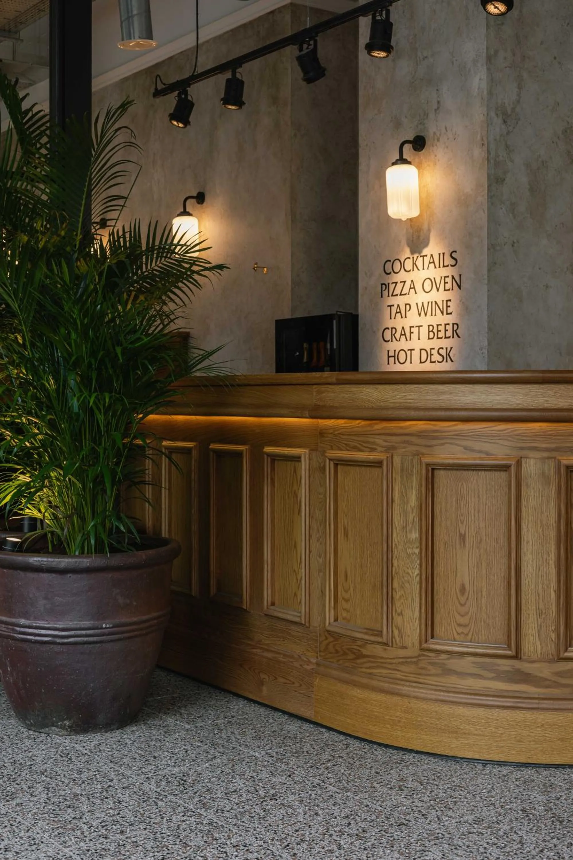 Lounge or bar in The Flint Hotel