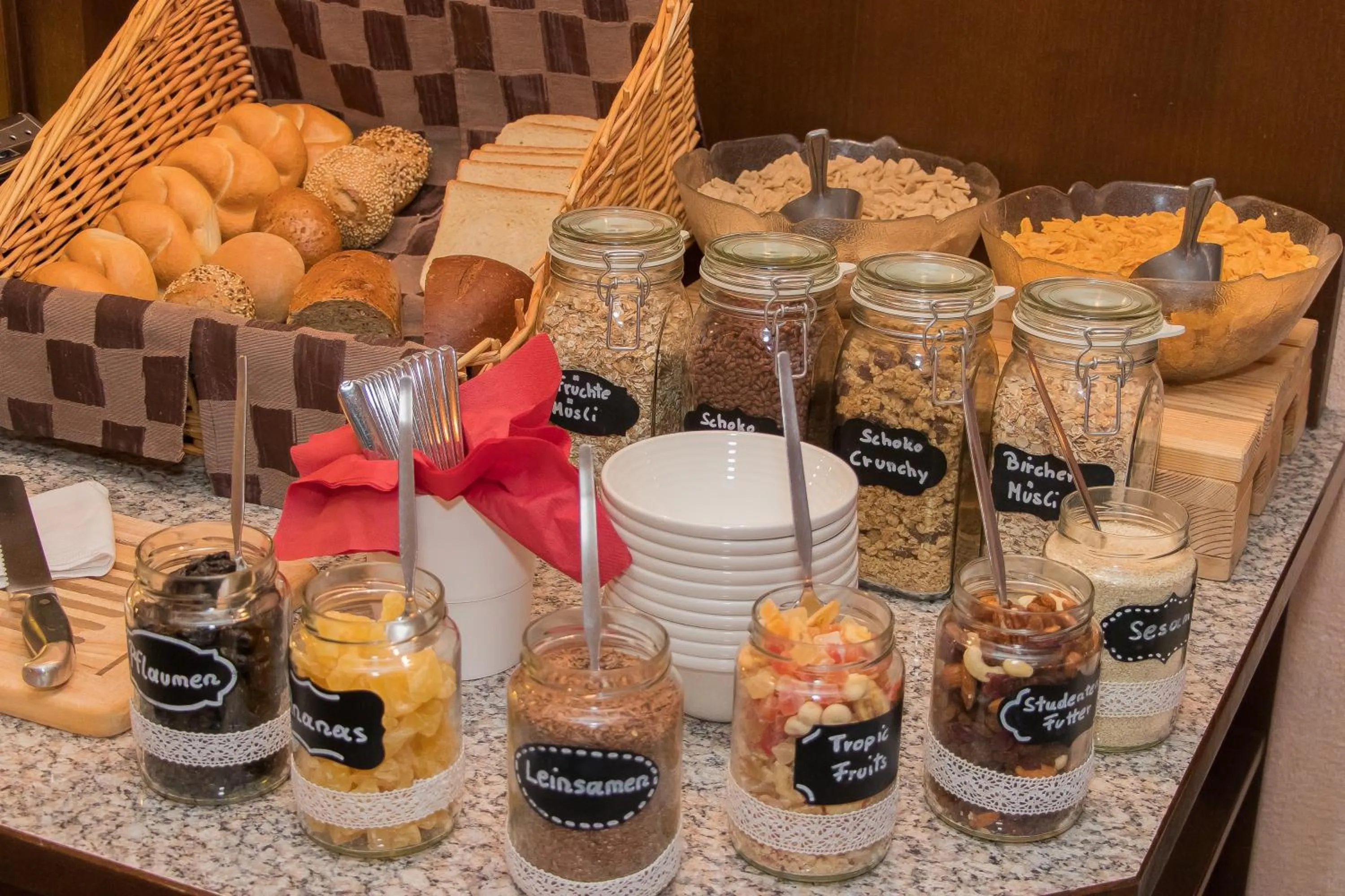 Buffet breakfast in Sporthotel Kitz