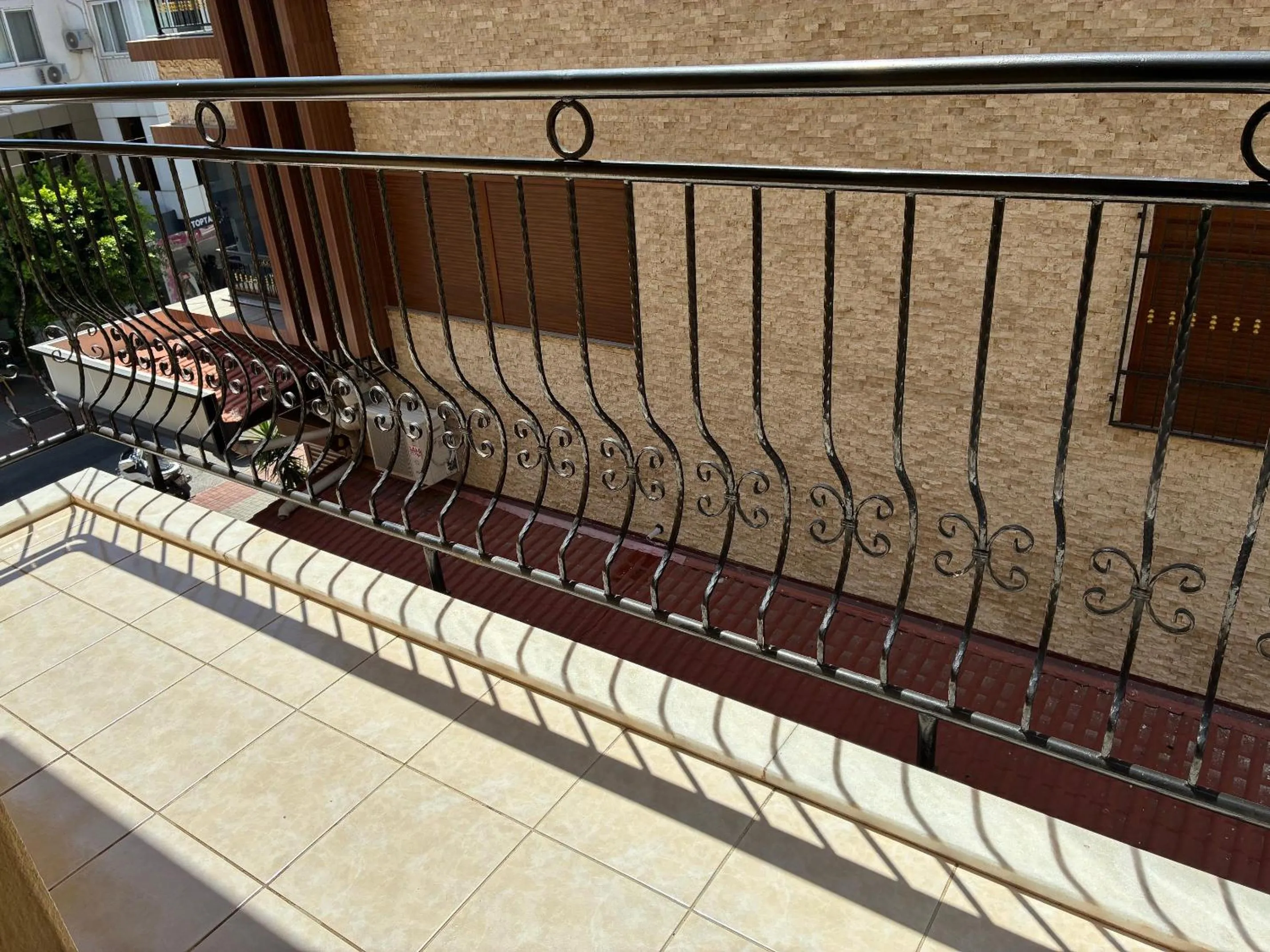 Balcony/Terrace in Sailorson Apart Hotel