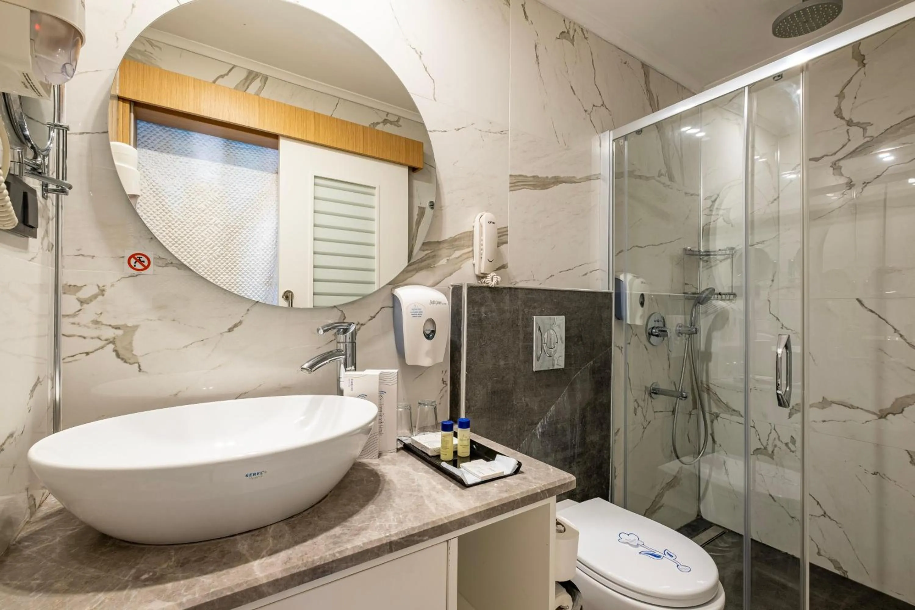 Shower in Long Beach Alanya - Ultra All Inclusive