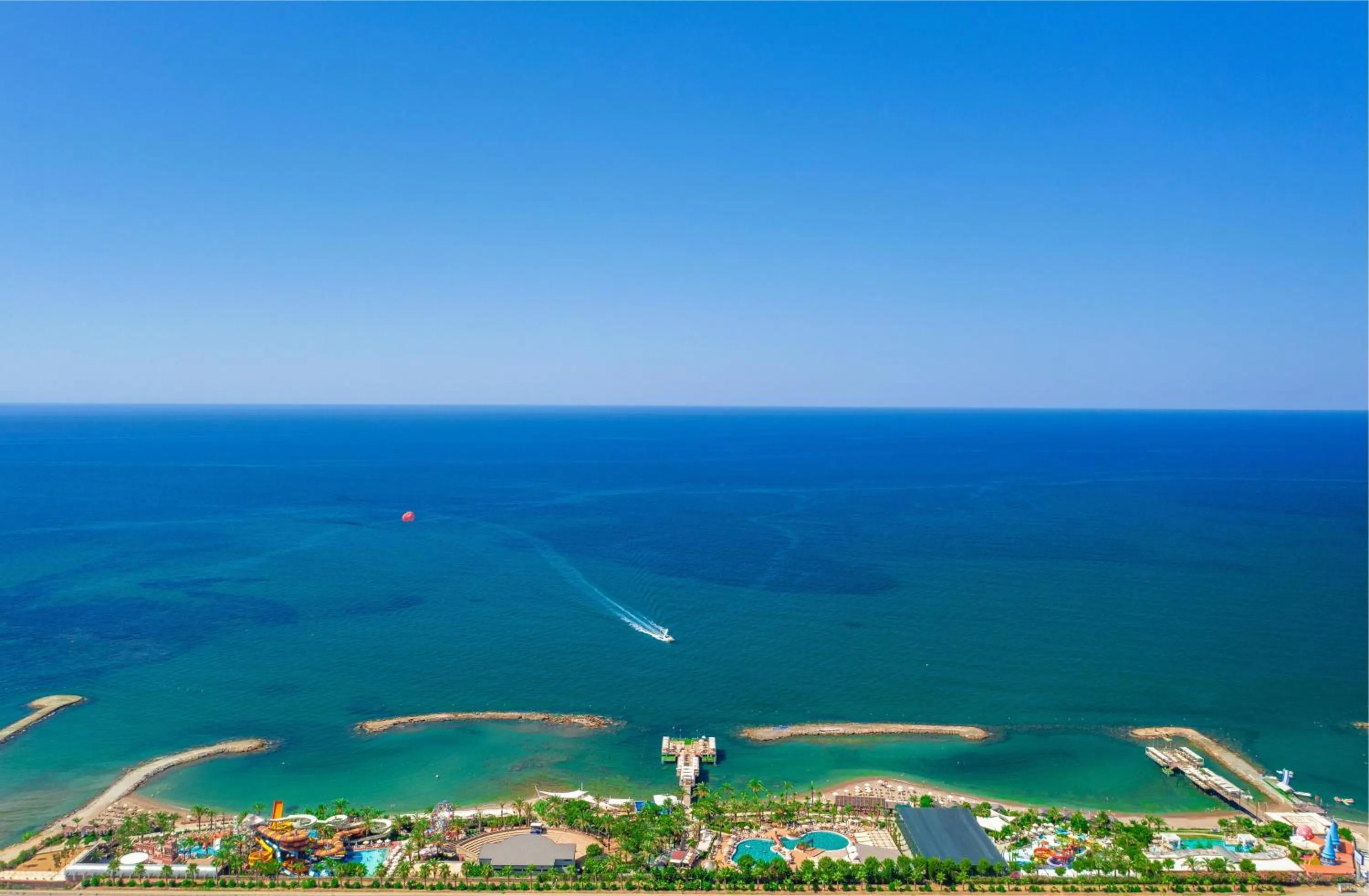 Natural landscape in Long Beach Alanya - Ultra All Inclusive