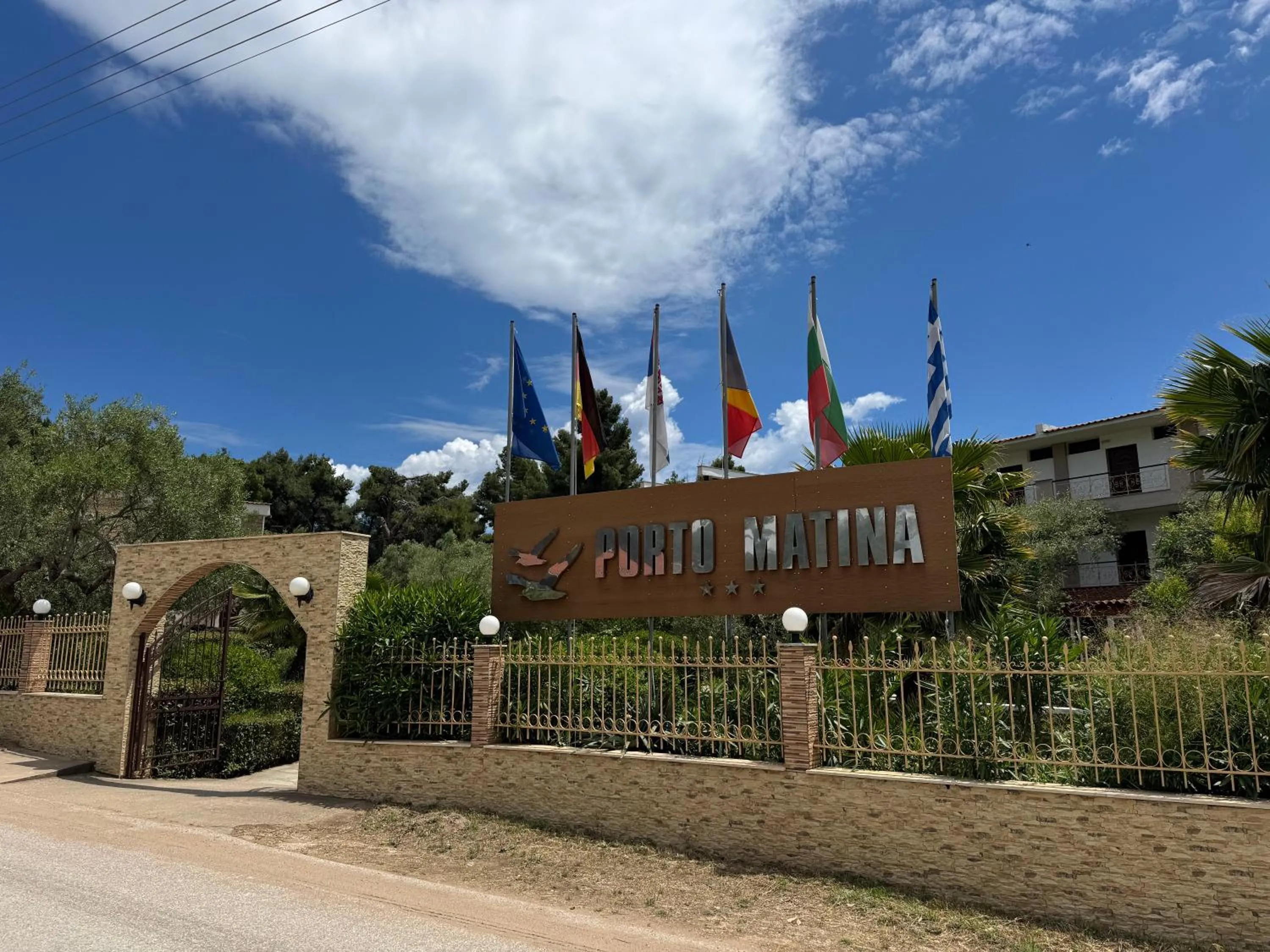 Facade/entrance in Porto Matina