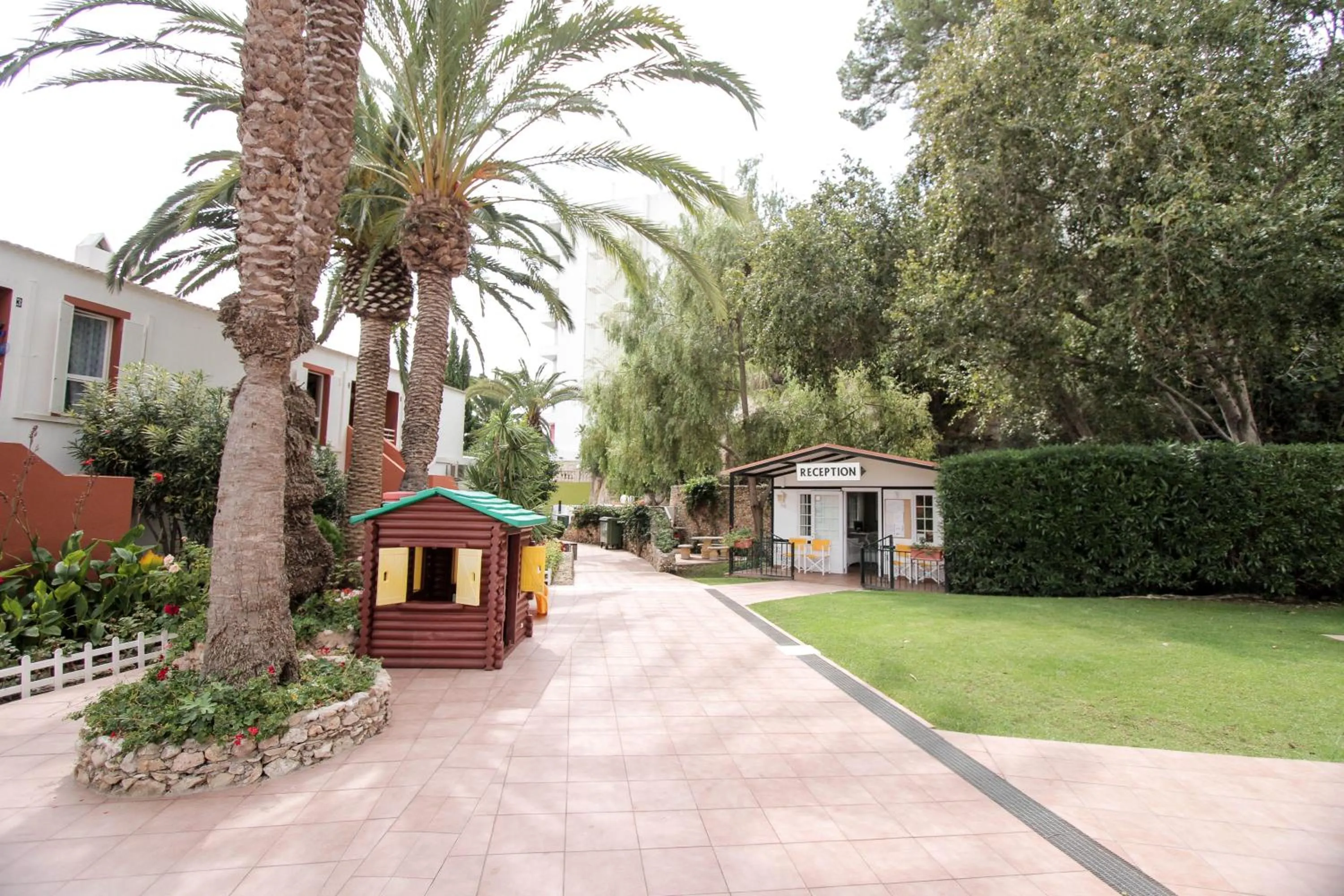 Garden in Galdana Gardens
