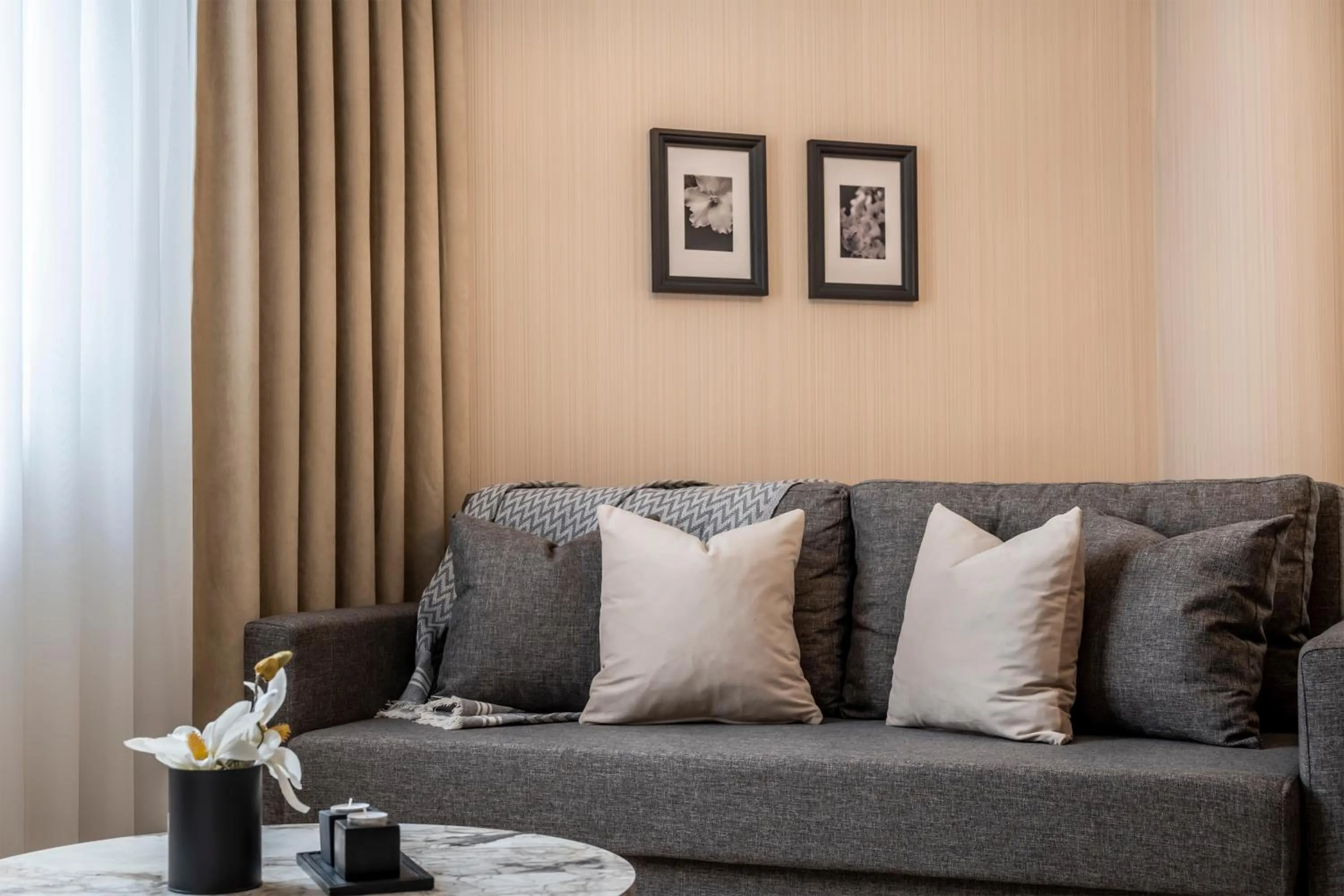 Living room in Çırağan Apart Bosphorus