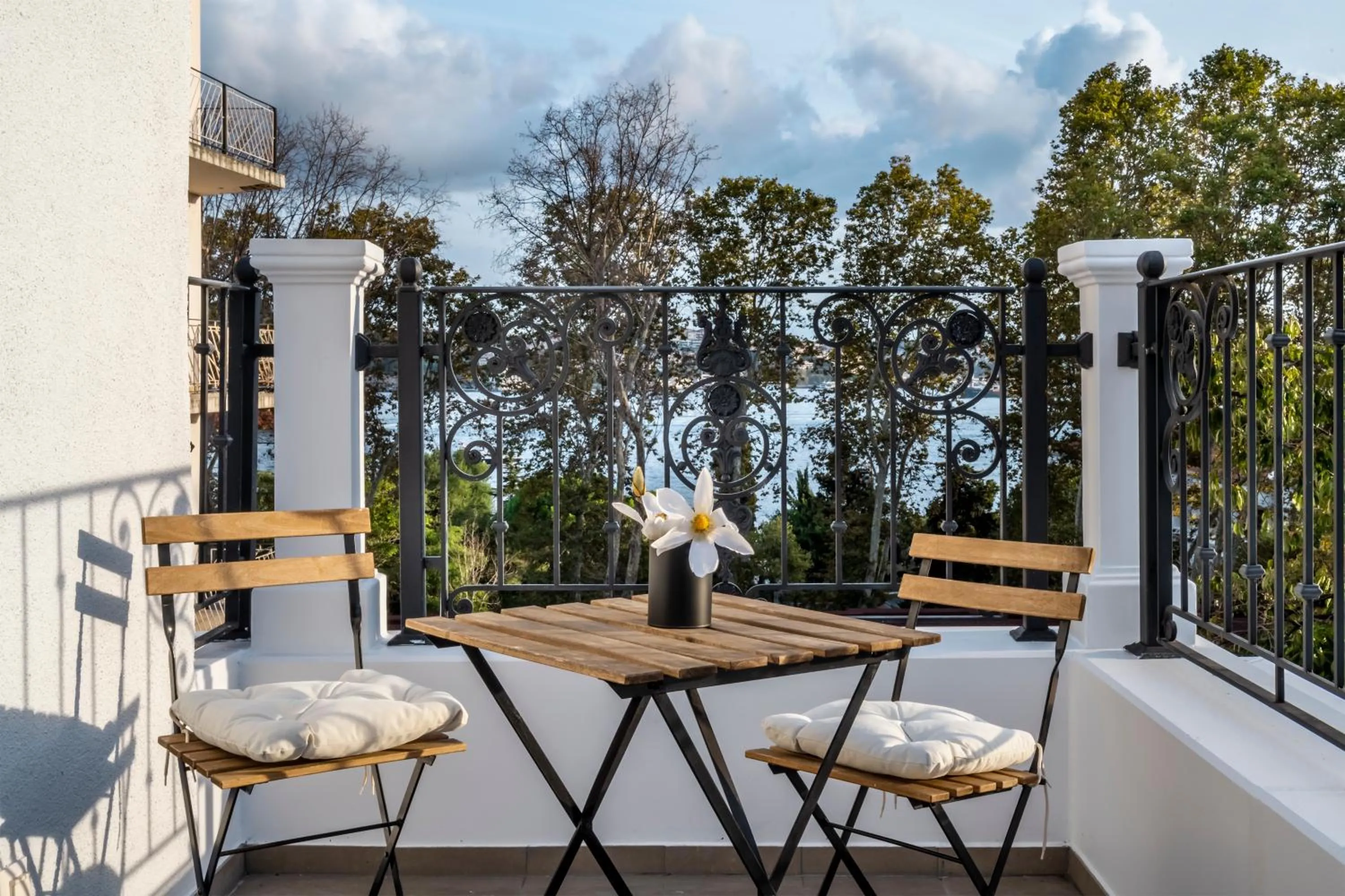 Balcony/Terrace in Çırağan Apart Bosphorus