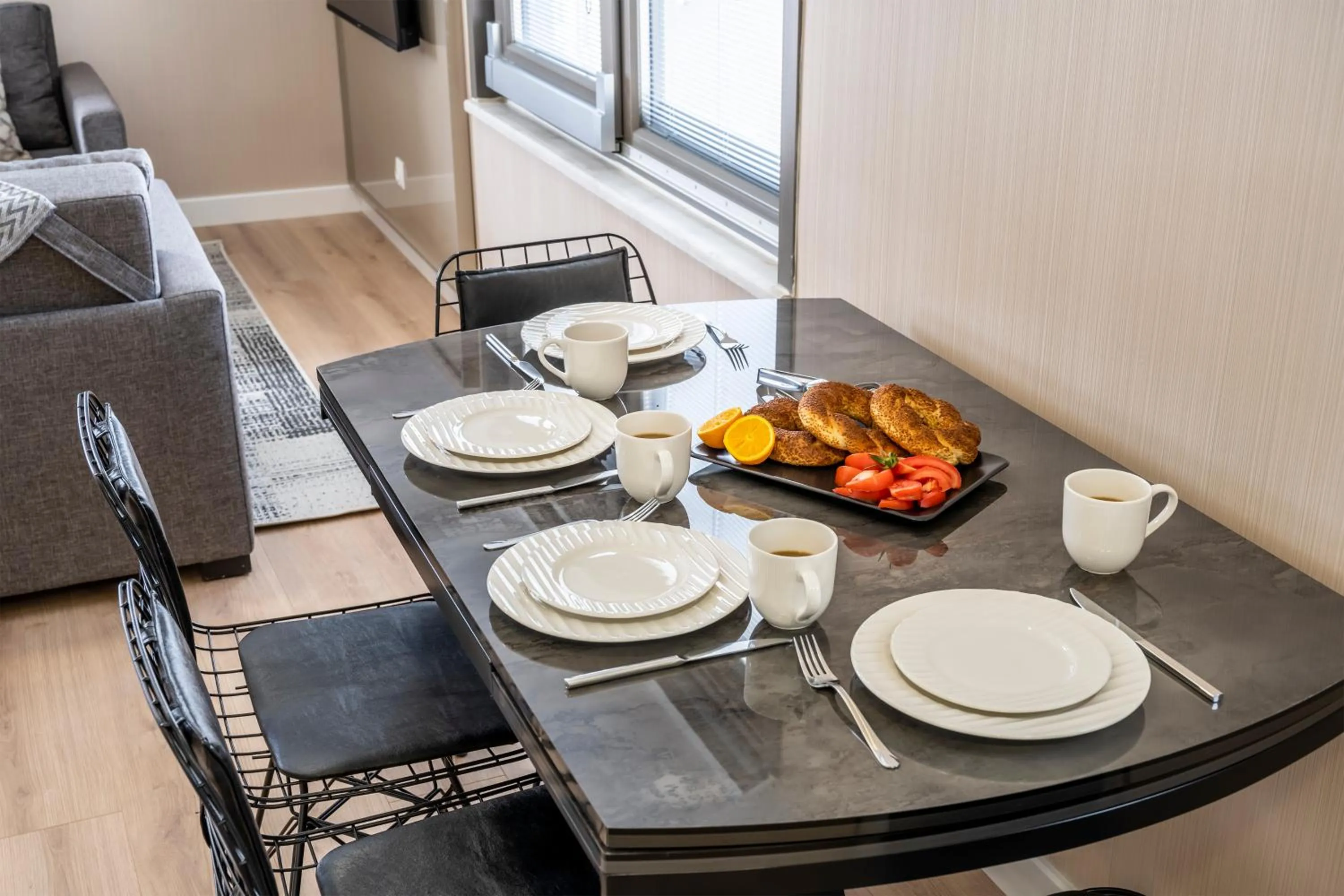 Dining area in Çırağan Apart Bosphorus