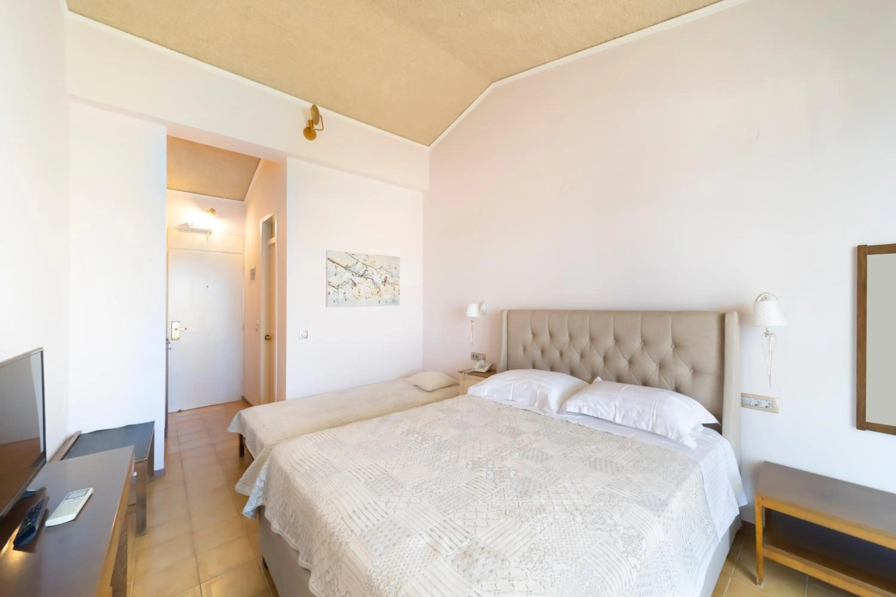 Bed in Agia Markella