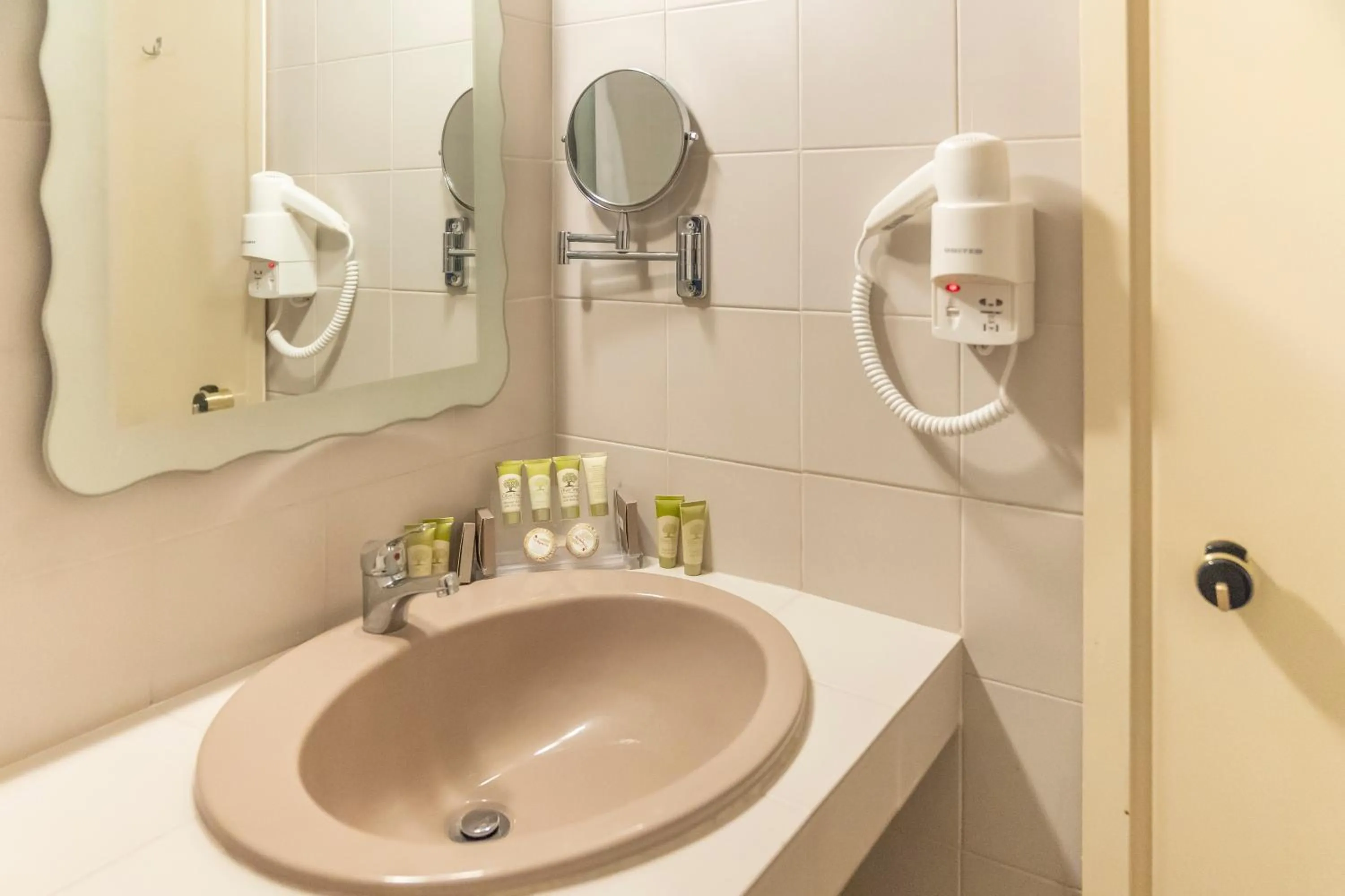 Bathroom in Agia Markella