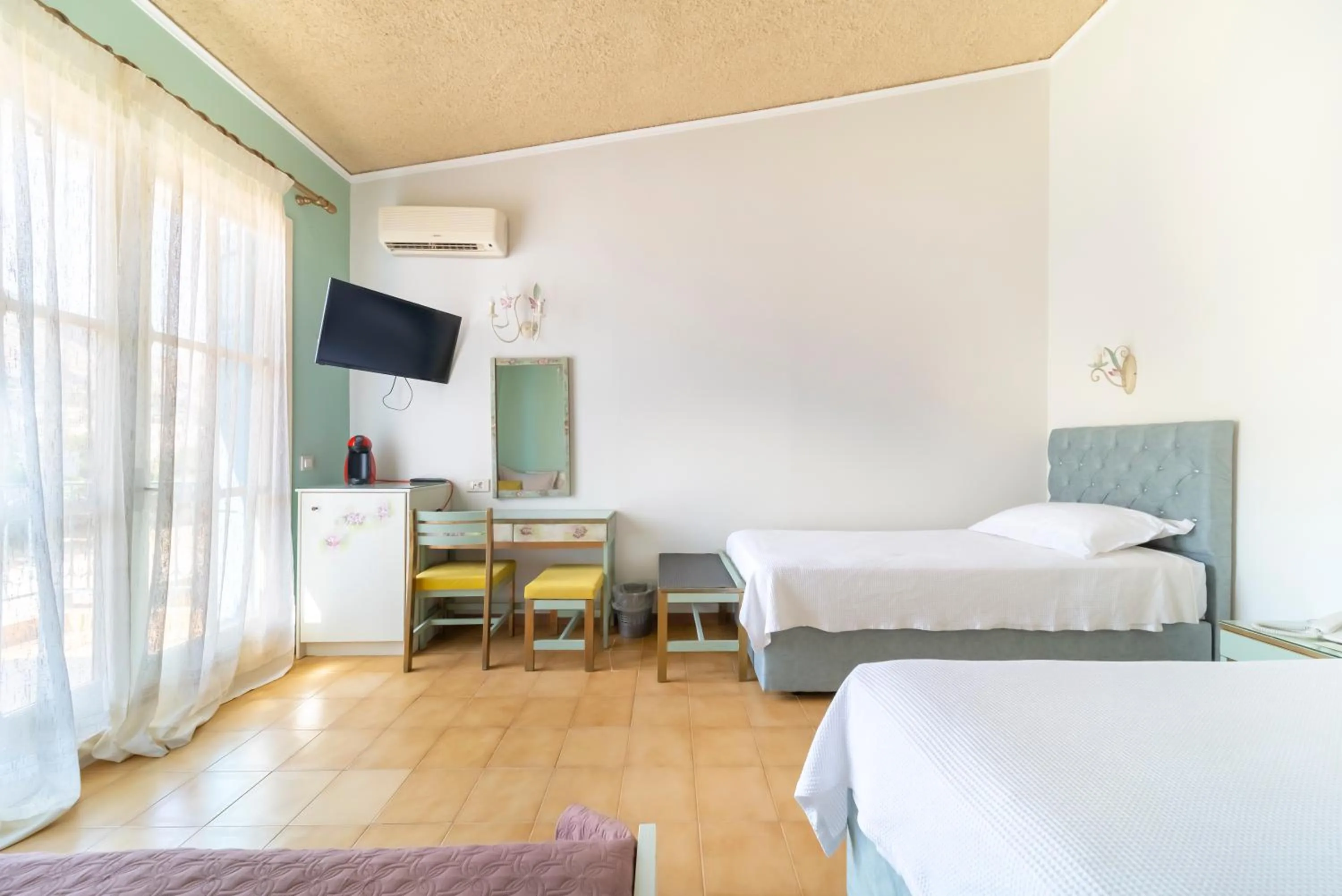 Bed in Agia Markella