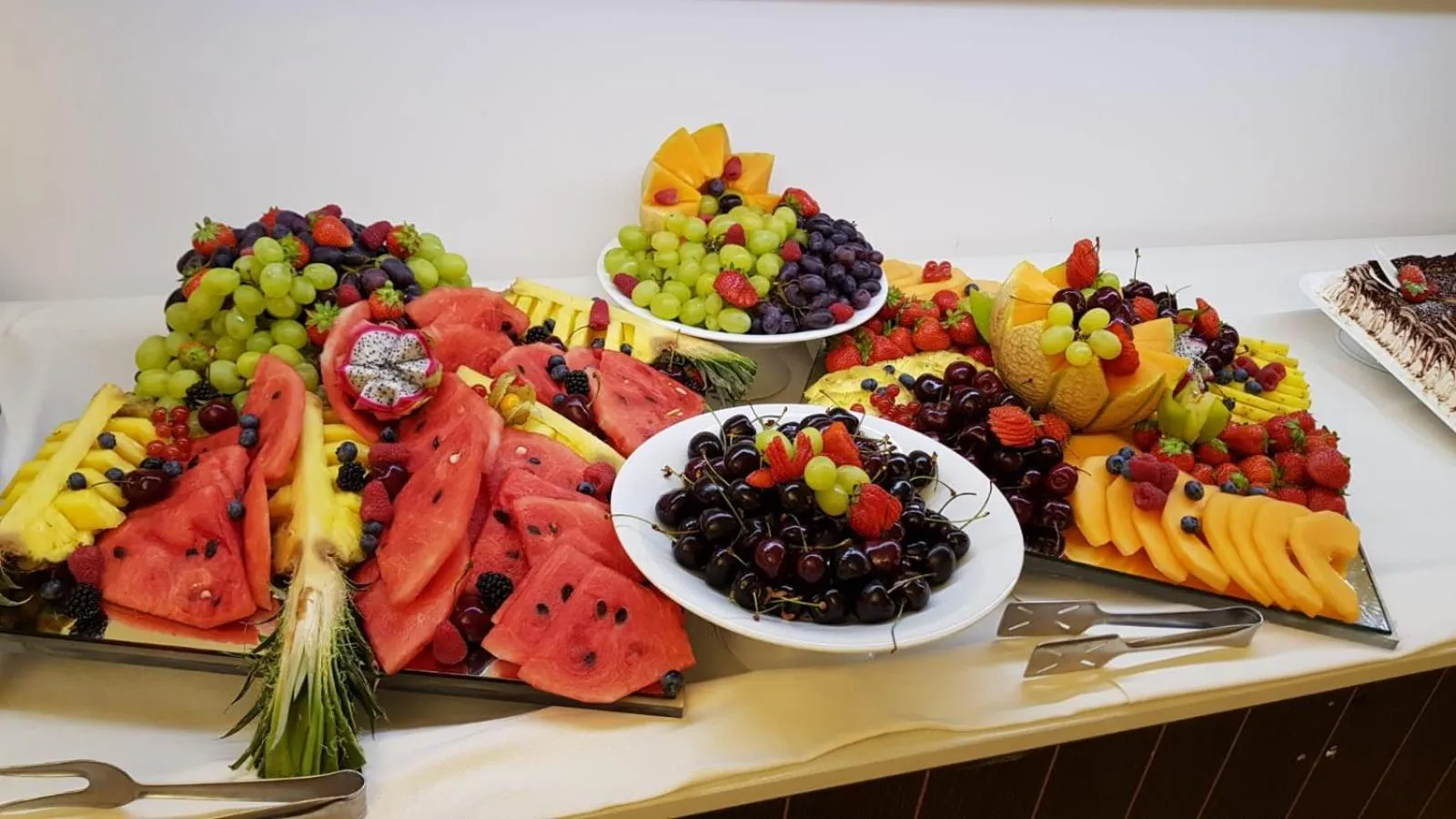 Food and drinks in Olimpia Hotel & Aparthotel