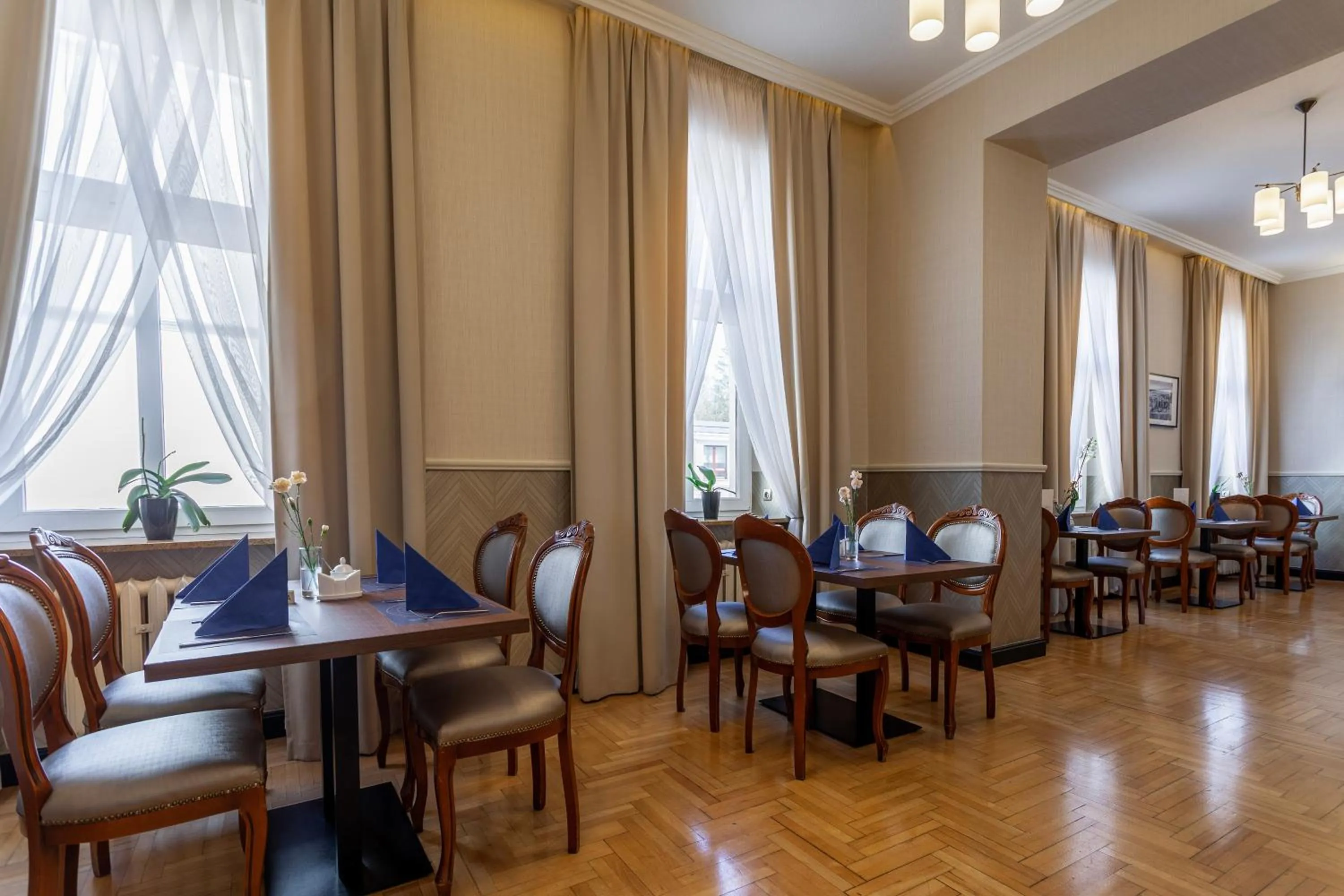 Restaurant/places to eat in Jantar Hotel & SPA by Zdrojowa