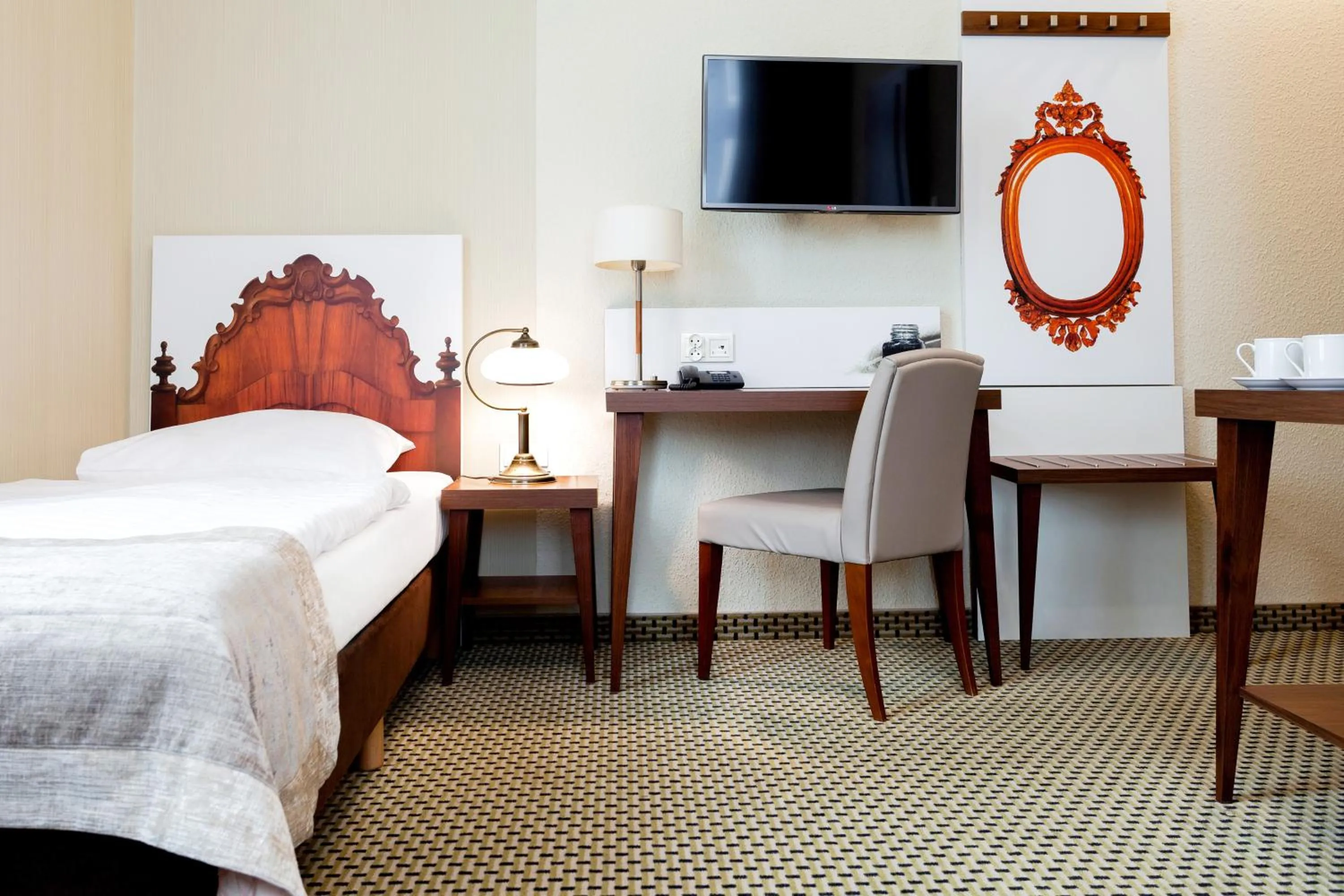 Photo of the whole room, Bed in Jantar Hotel & SPA by Zdrojowa