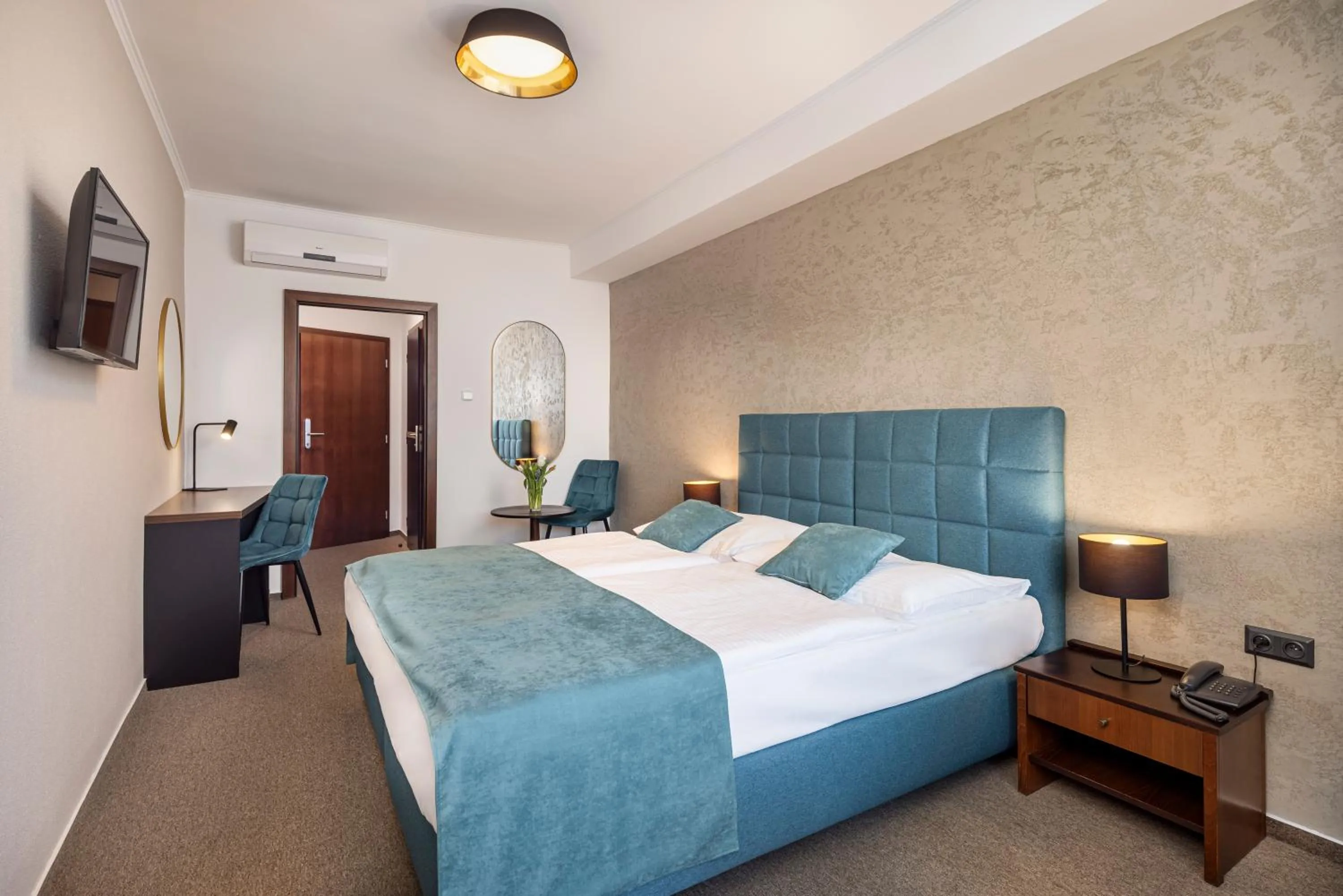 Bedroom, Bed in Hotel Park