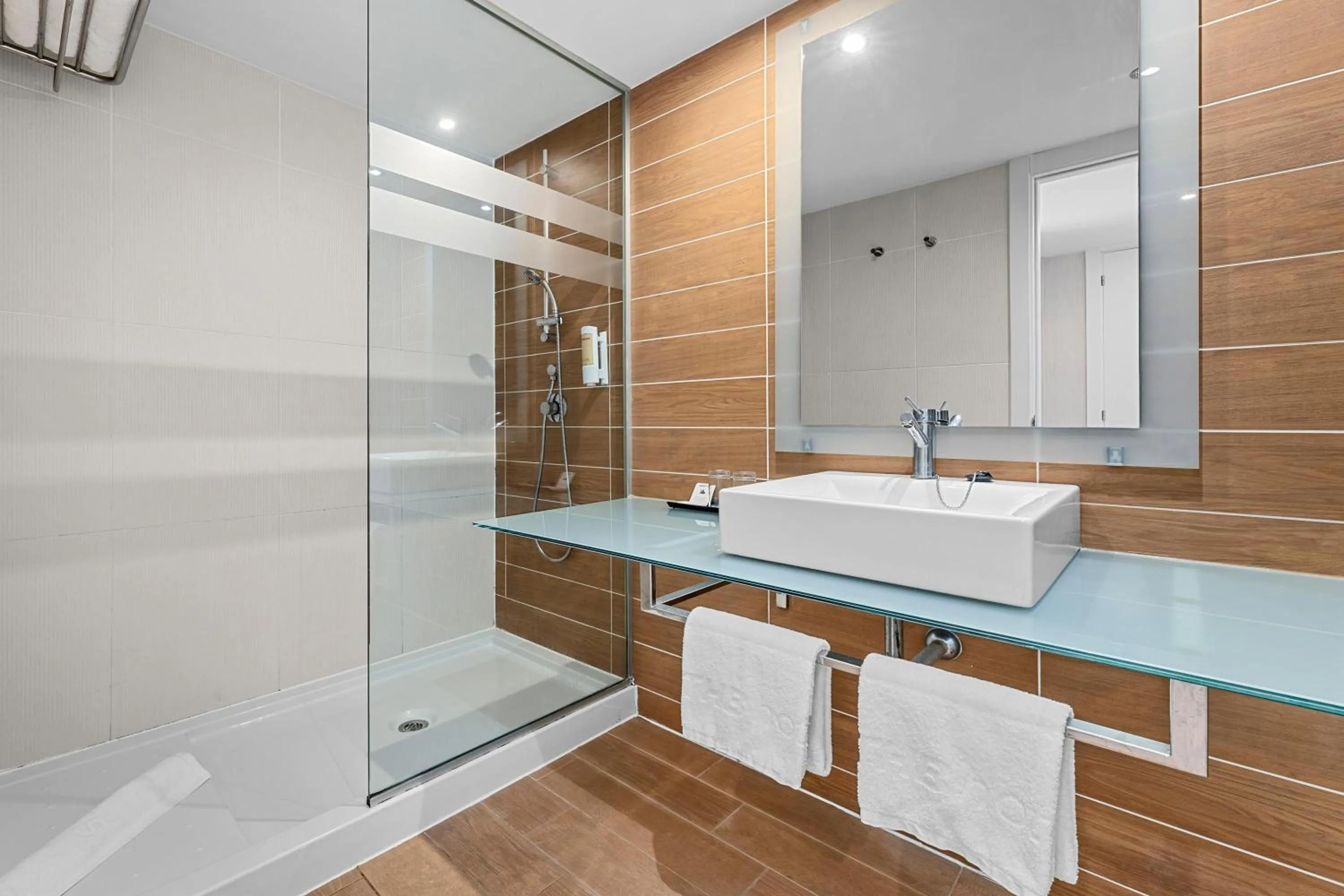 Shower in THB Lanzarote Beach