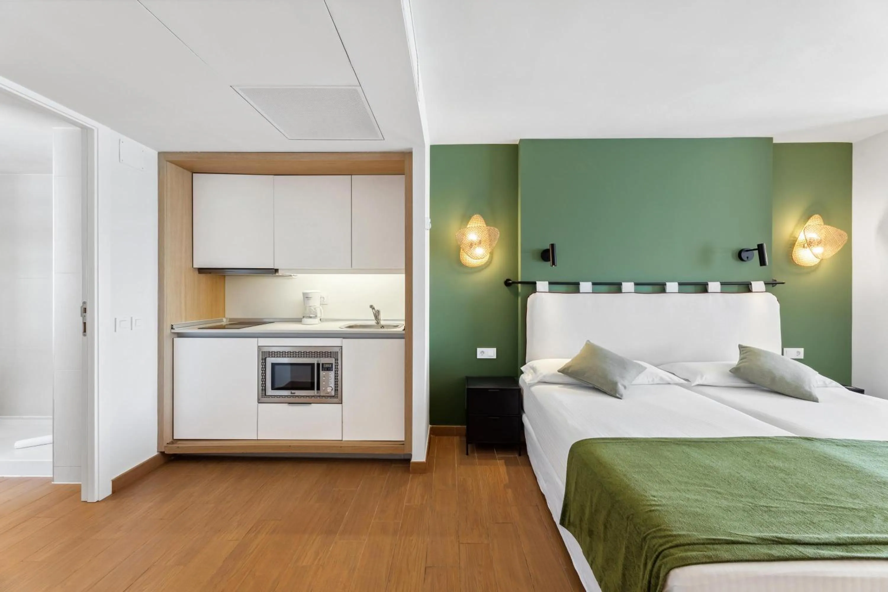 Photo of the whole room, Bed in THB Lanzarote Beach