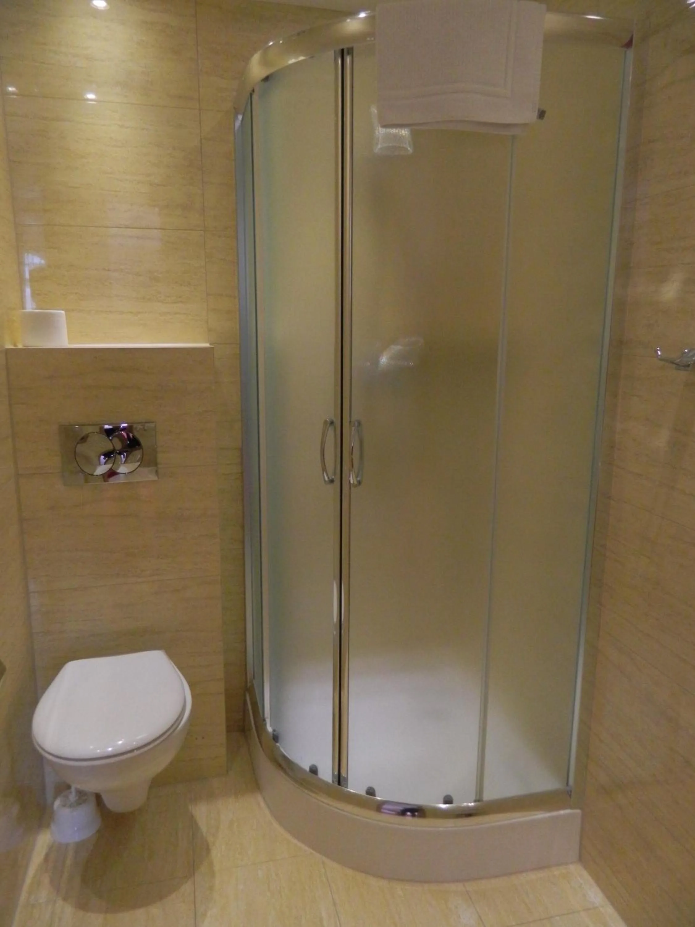 Shower in Trofana Wellness & SPA