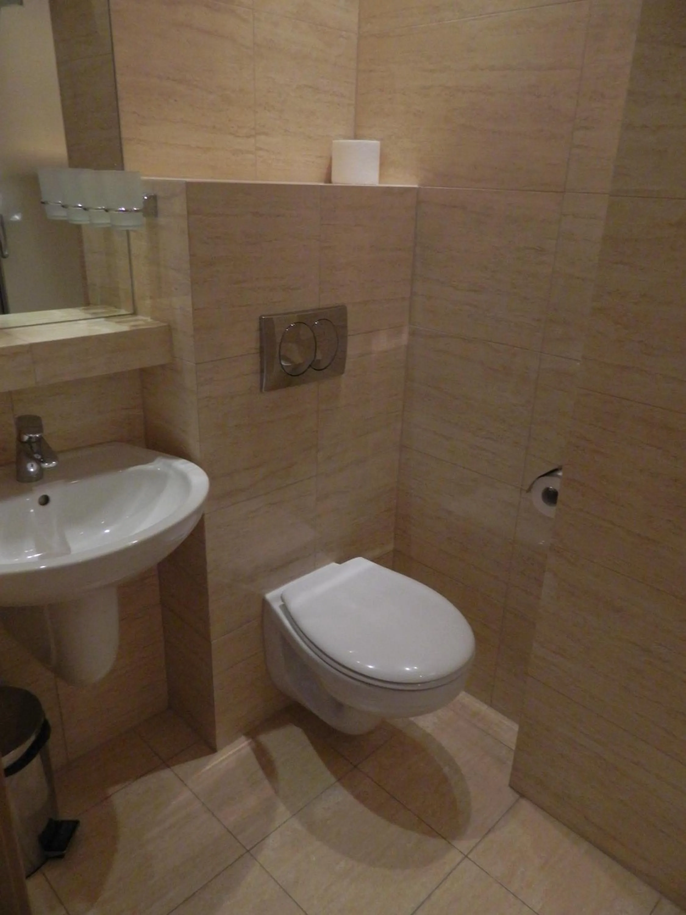Toilet in Trofana Wellness & SPA