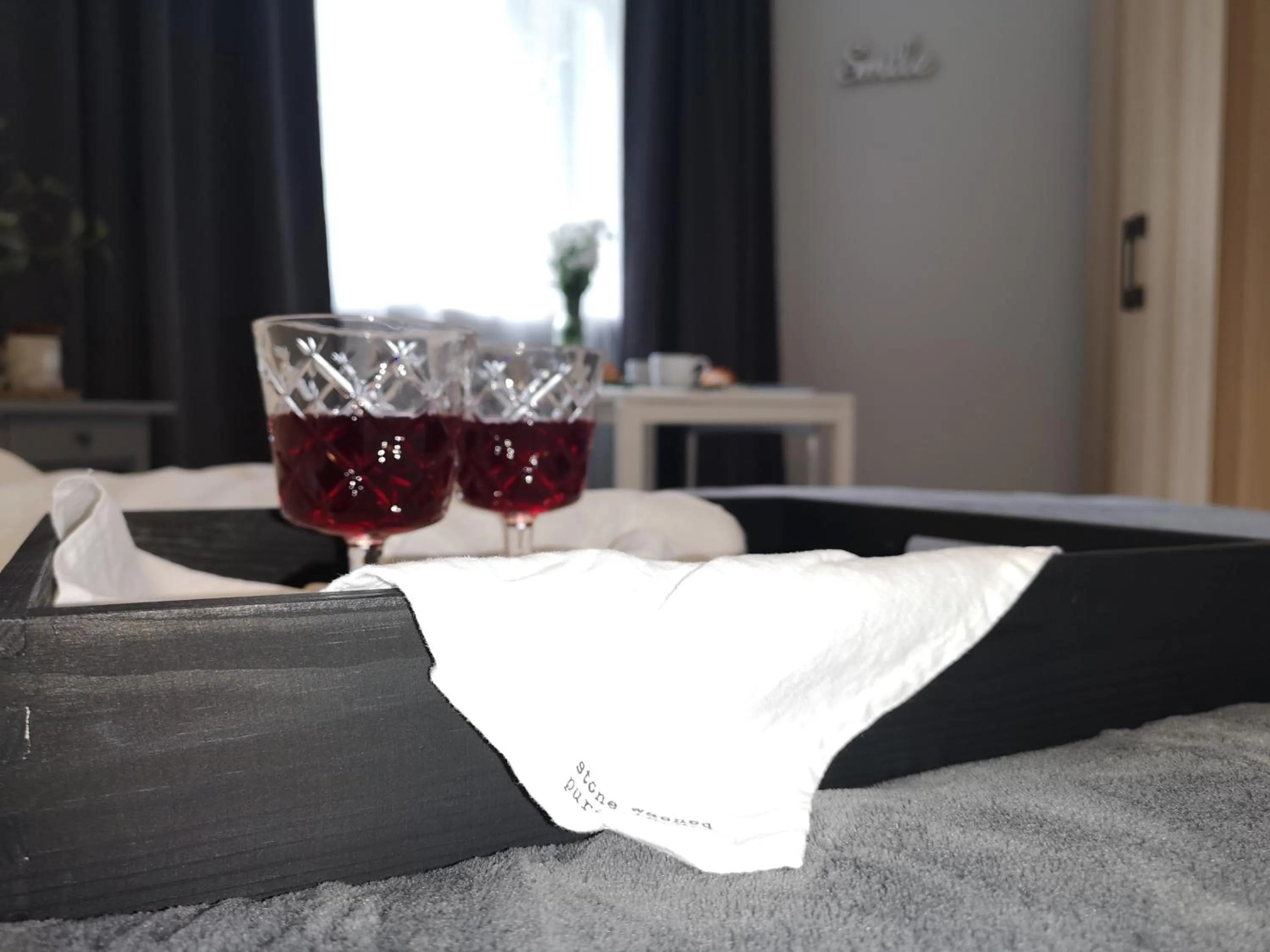 Bed in Glam House Apartments