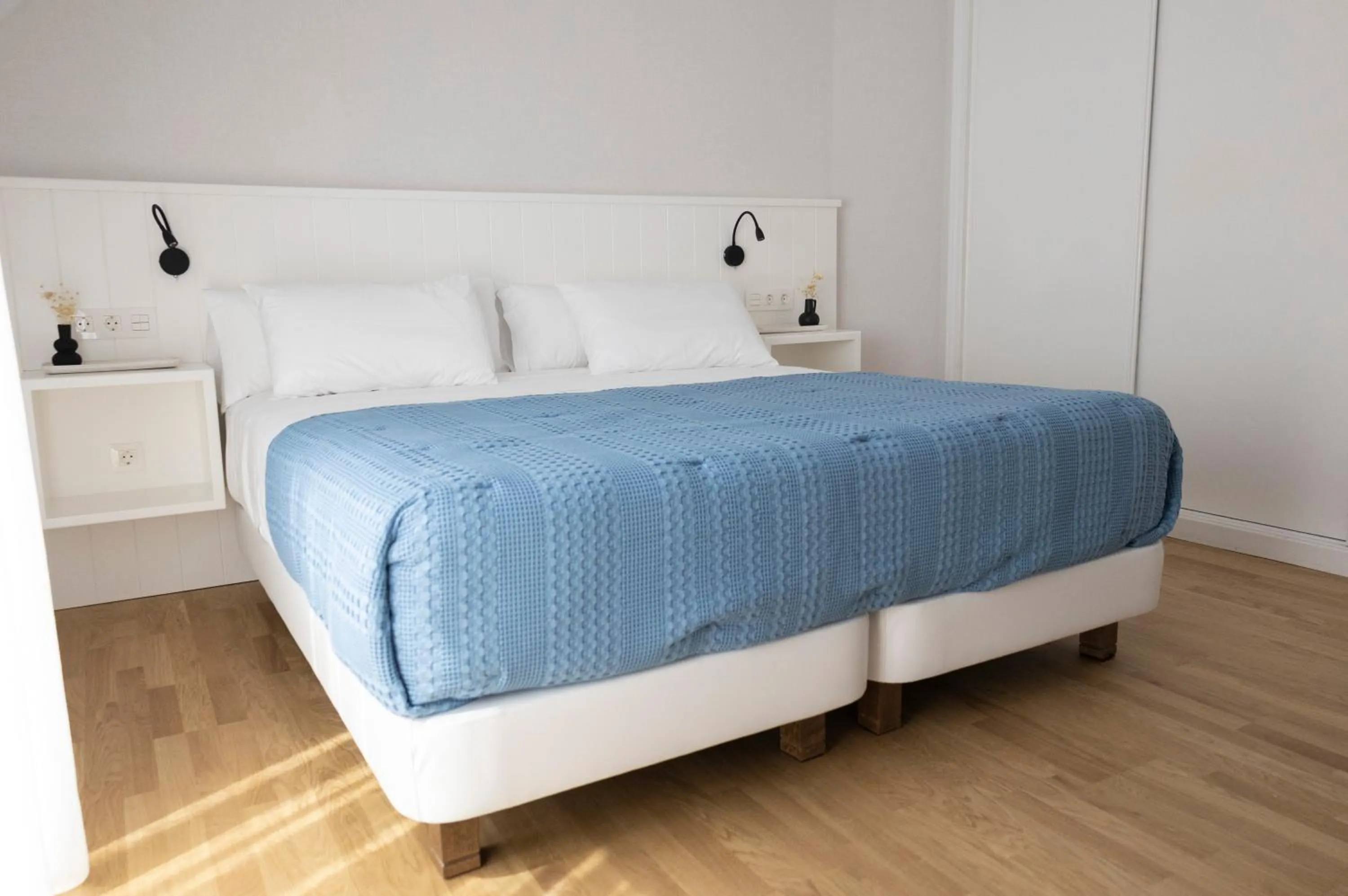 Bedroom, Bed in Hotel Maruxia *** Superior