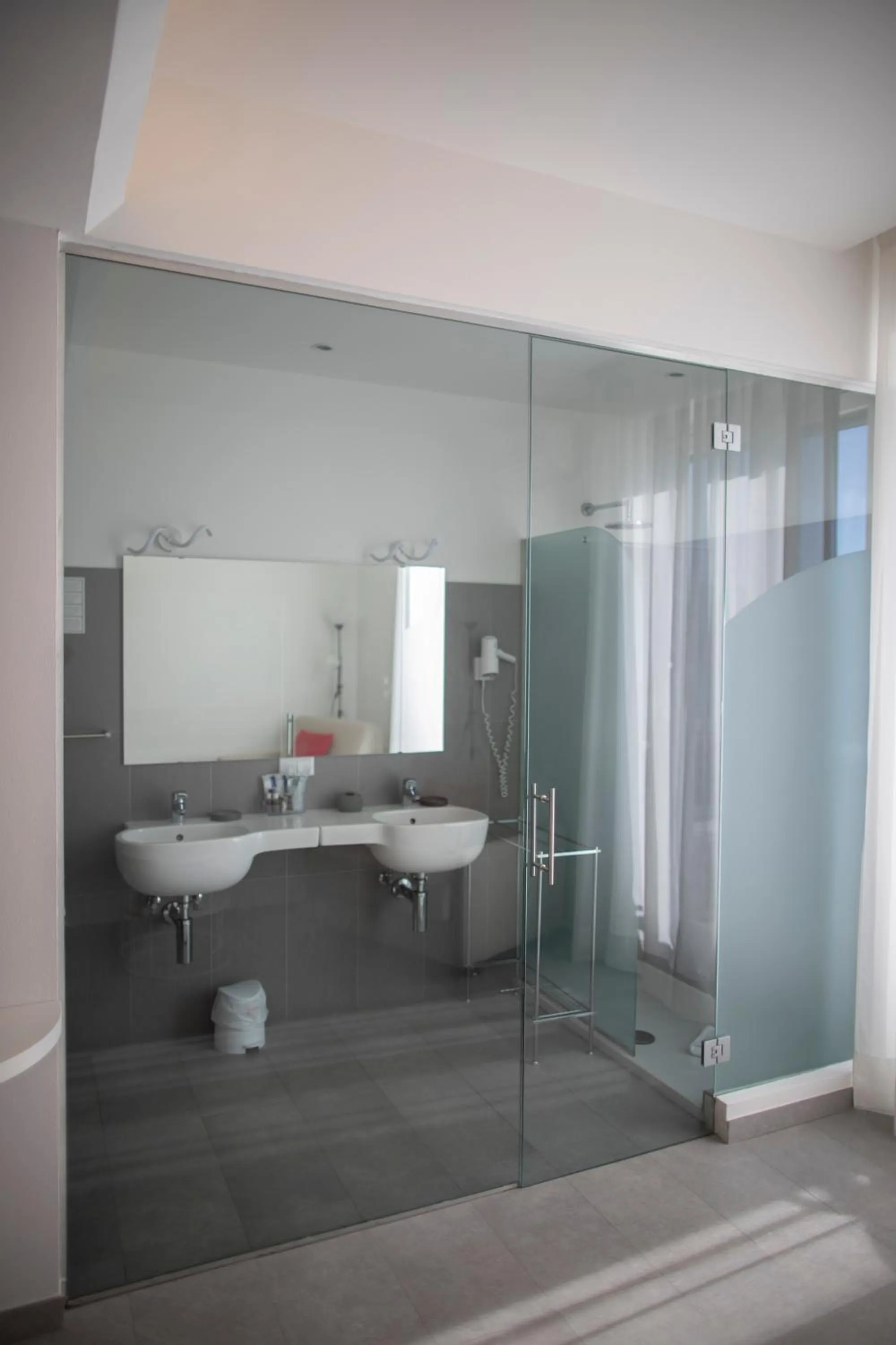 Bathroom in Hotel Ligure