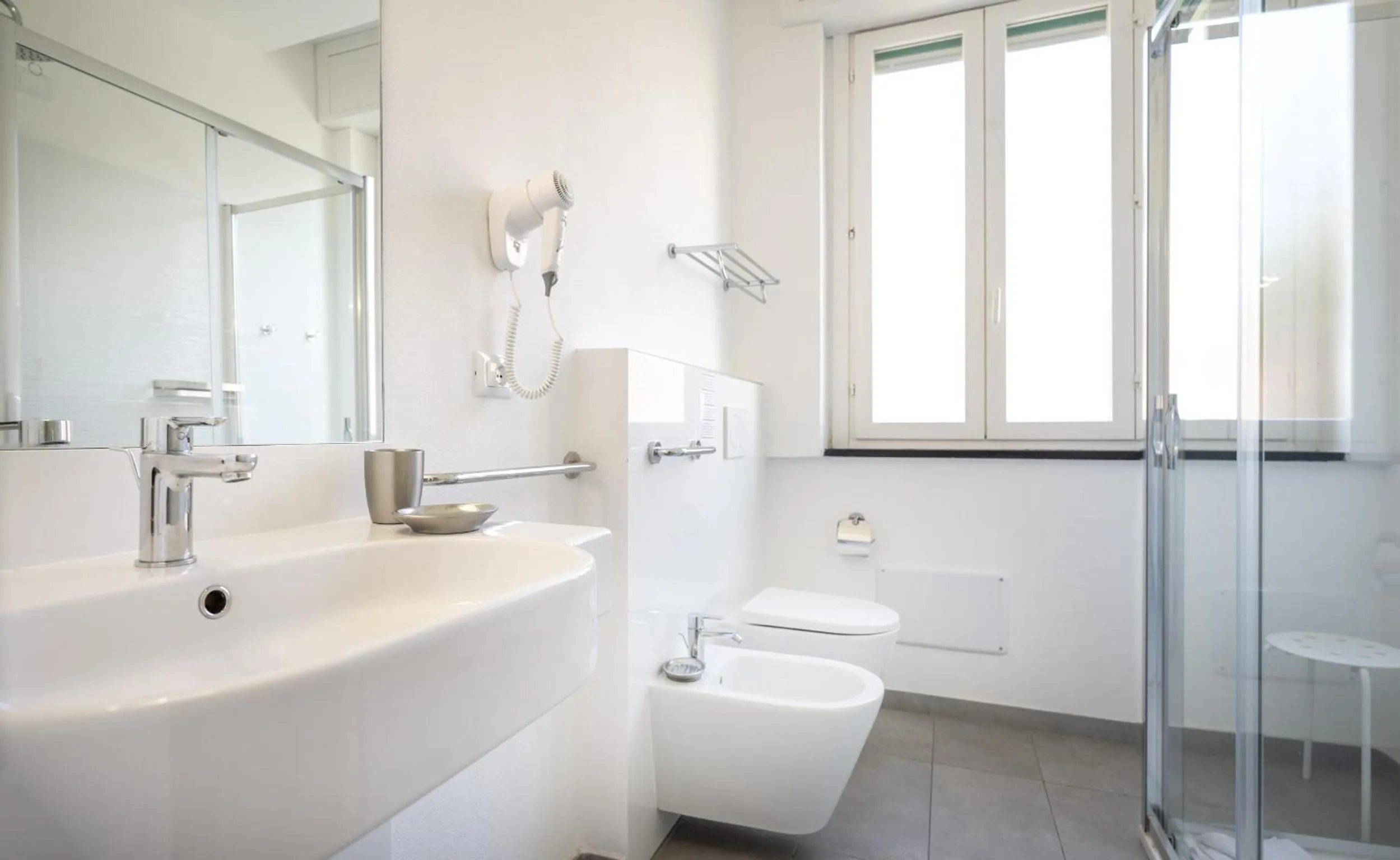 Bathroom in Hotel Ligure