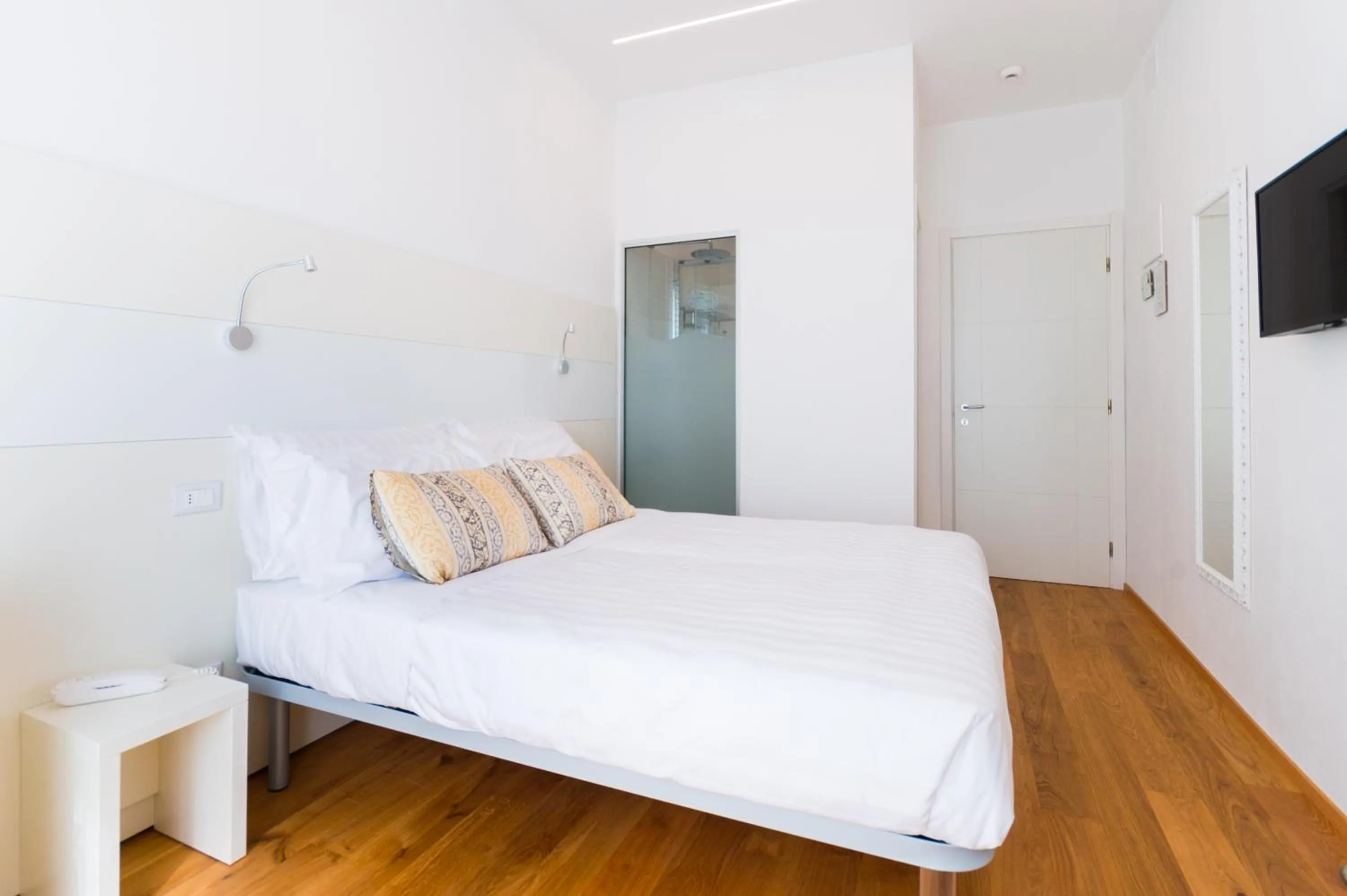 Shower in Hotel Ligure