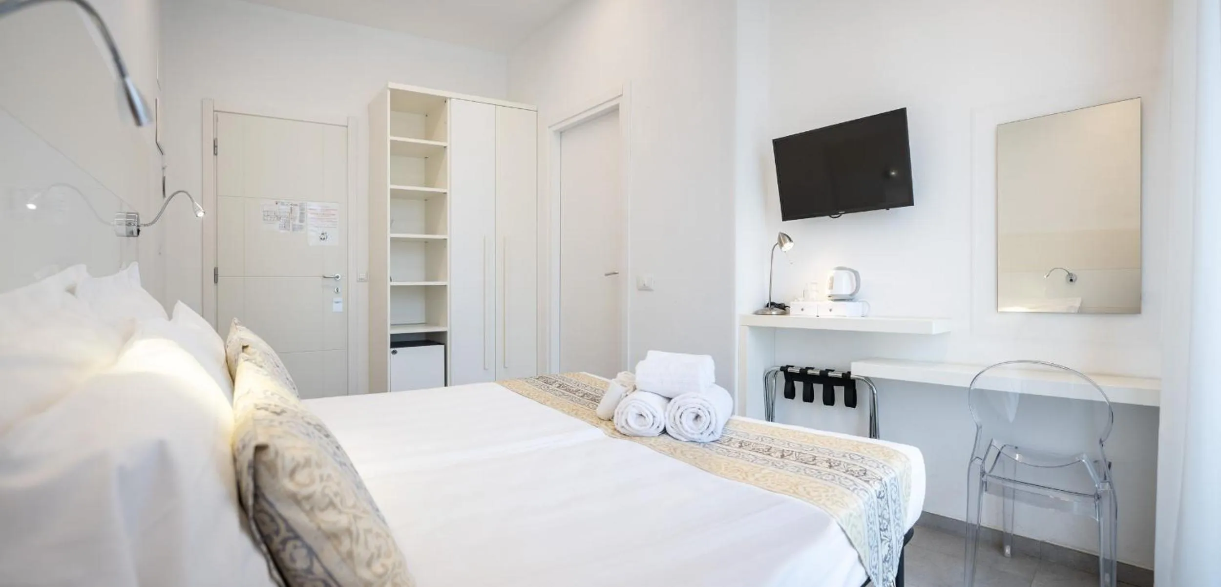 Bedroom in Hotel Ligure