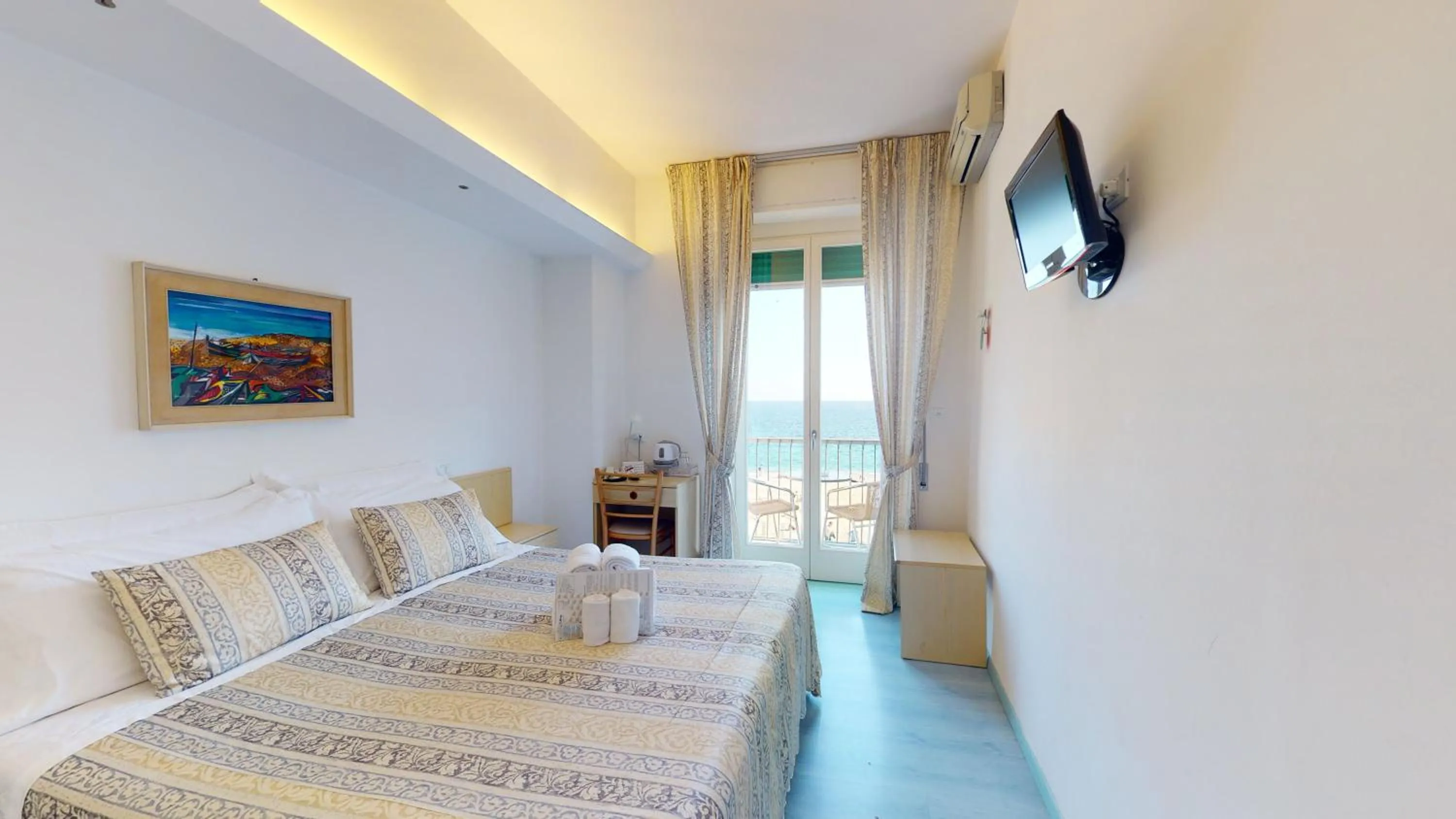 Bedroom in Hotel Ligure