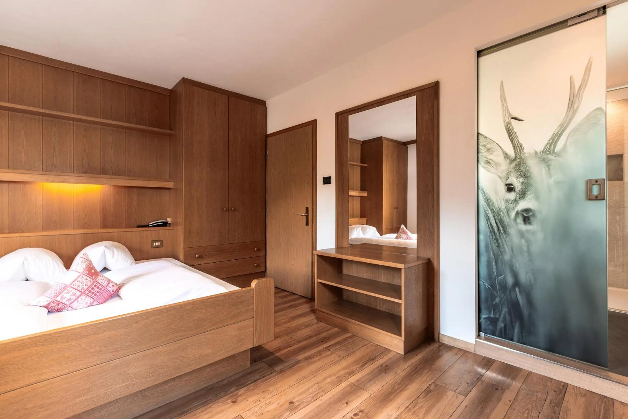 Photo of the whole room in Hotel Zum Löwen - Al Leone