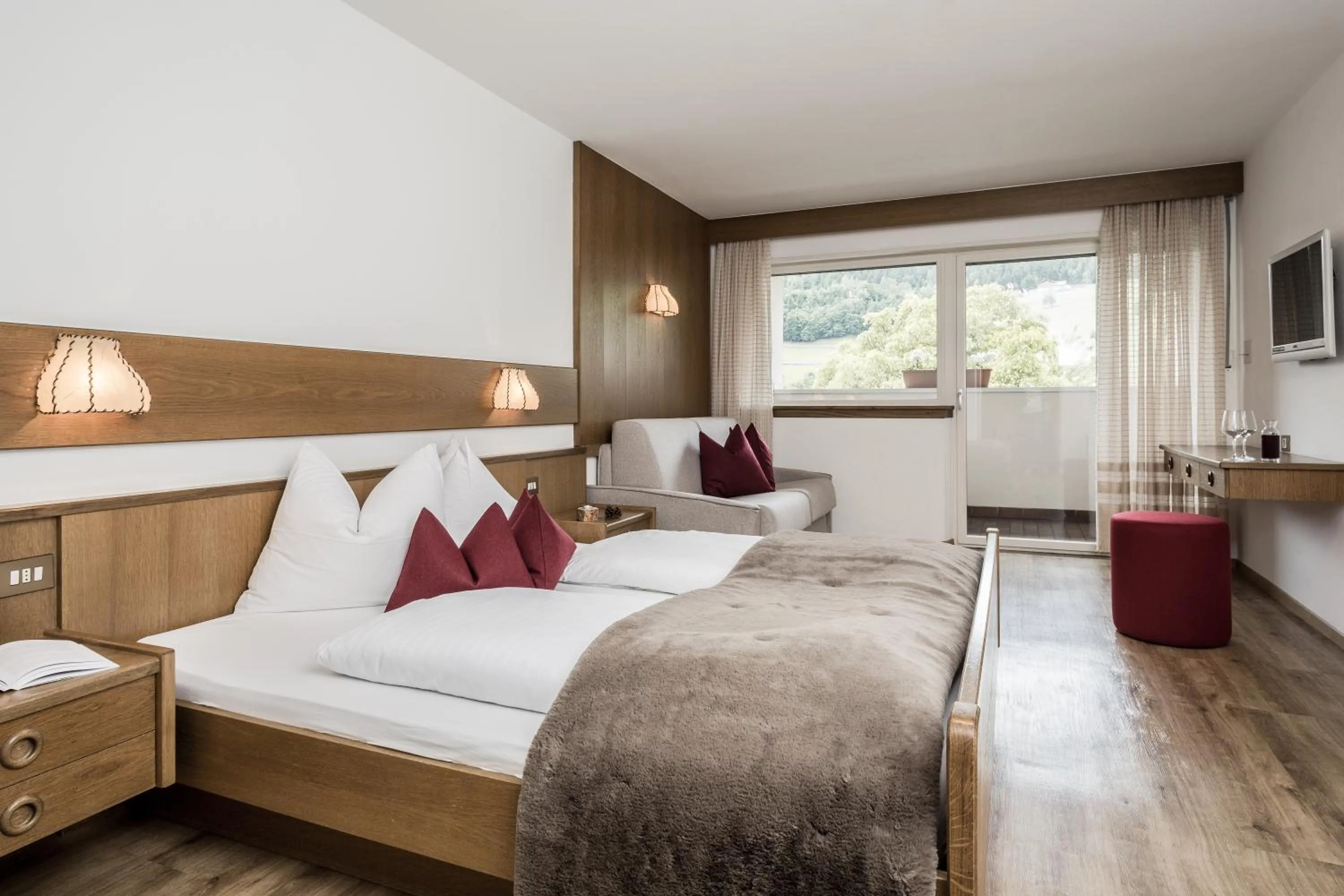 Bedroom in Hotel Zum Löwen - Al Leone