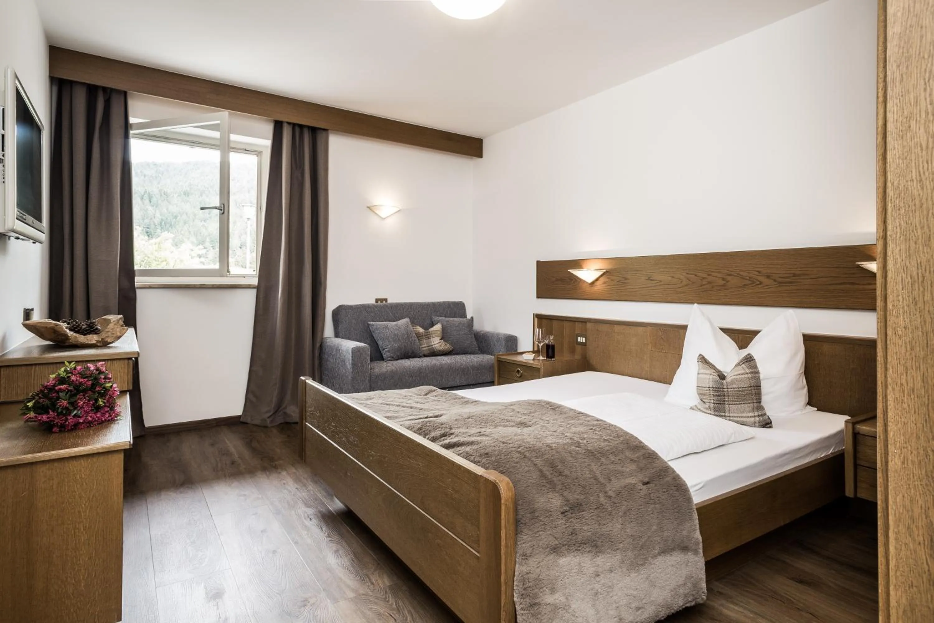 Bedroom in Hotel Zum Löwen - Al Leone