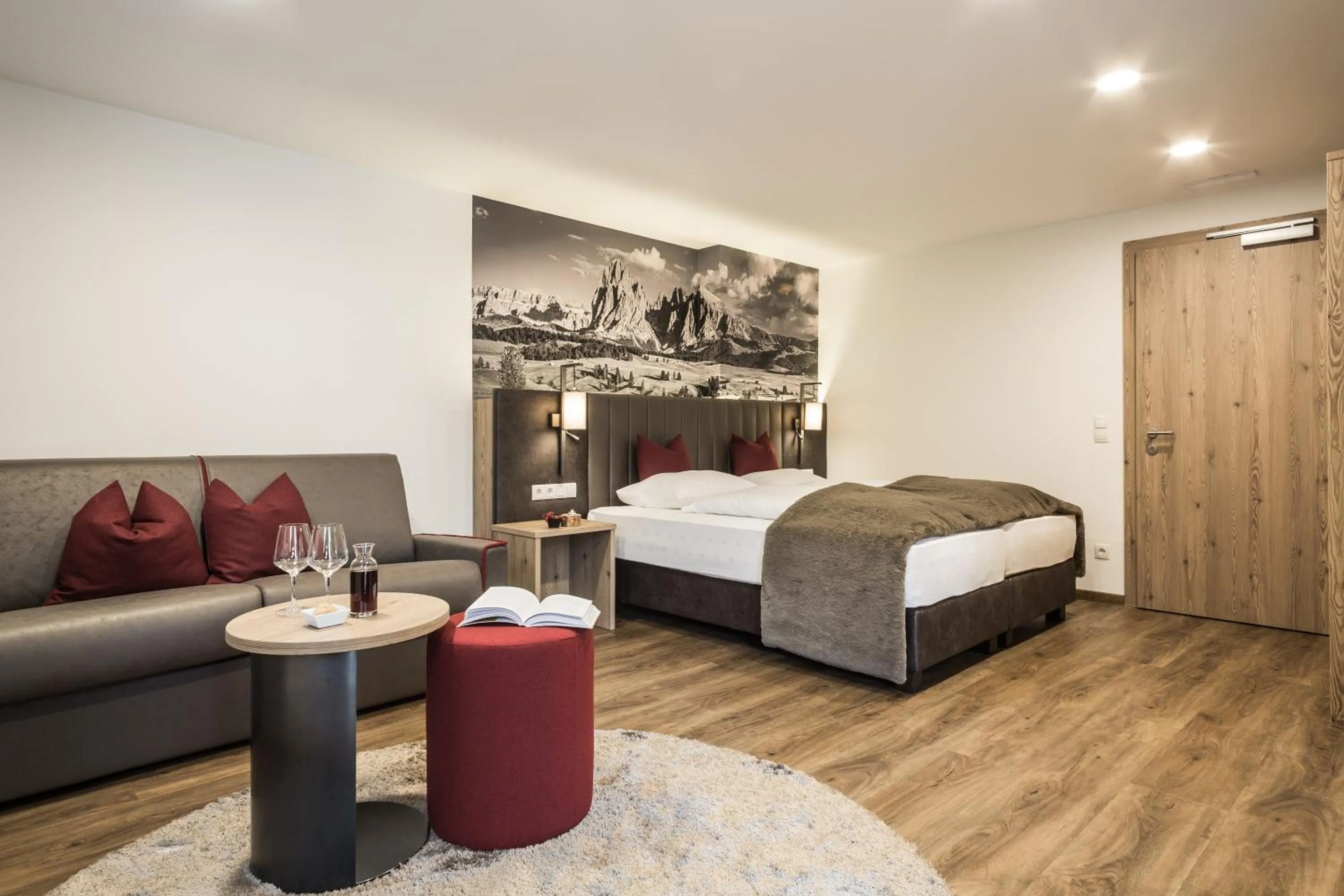 Photo of the whole room in Hotel Zum Löwen - Al Leone