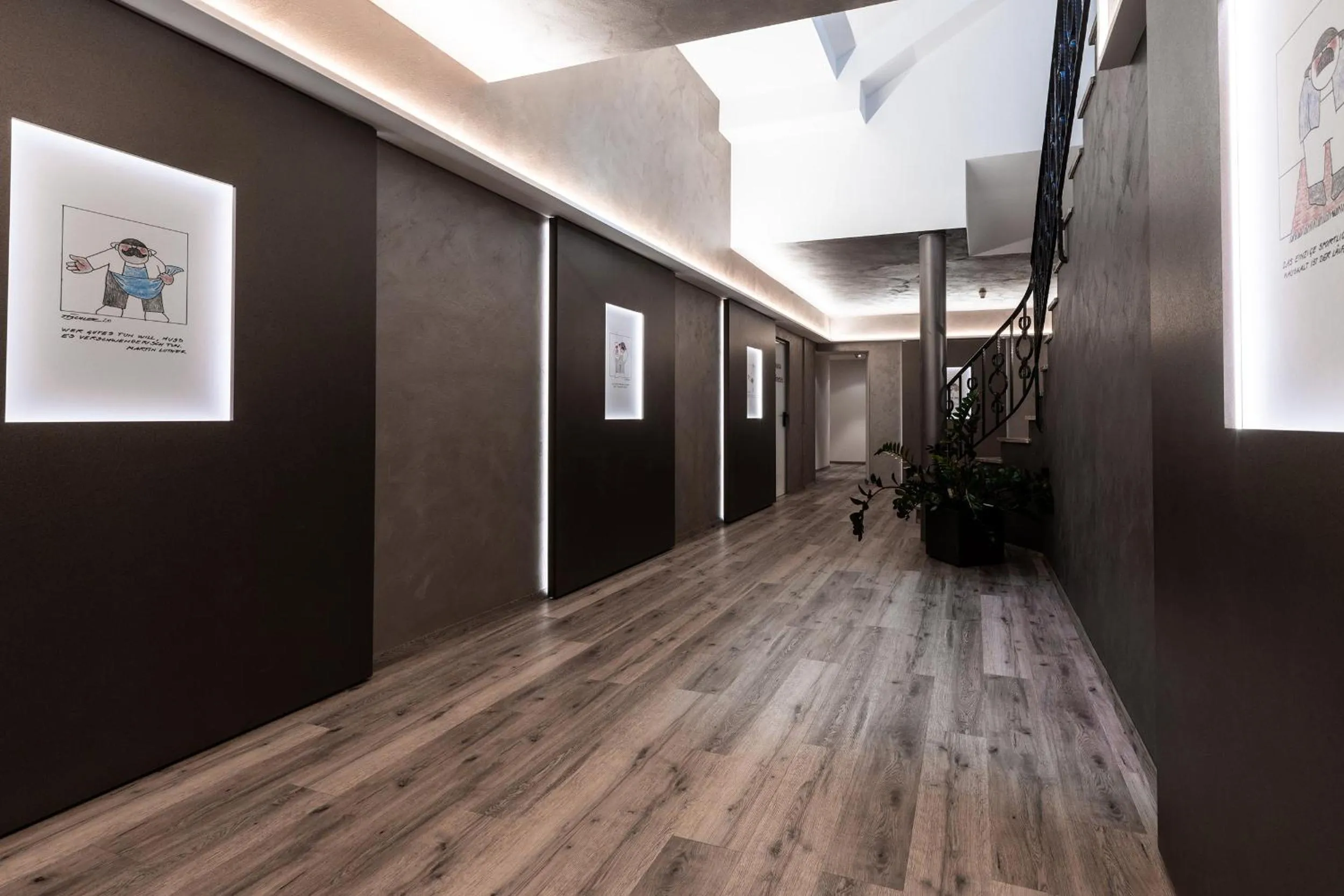 Decorative detail in Hotel Zum Löwen - Al Leone