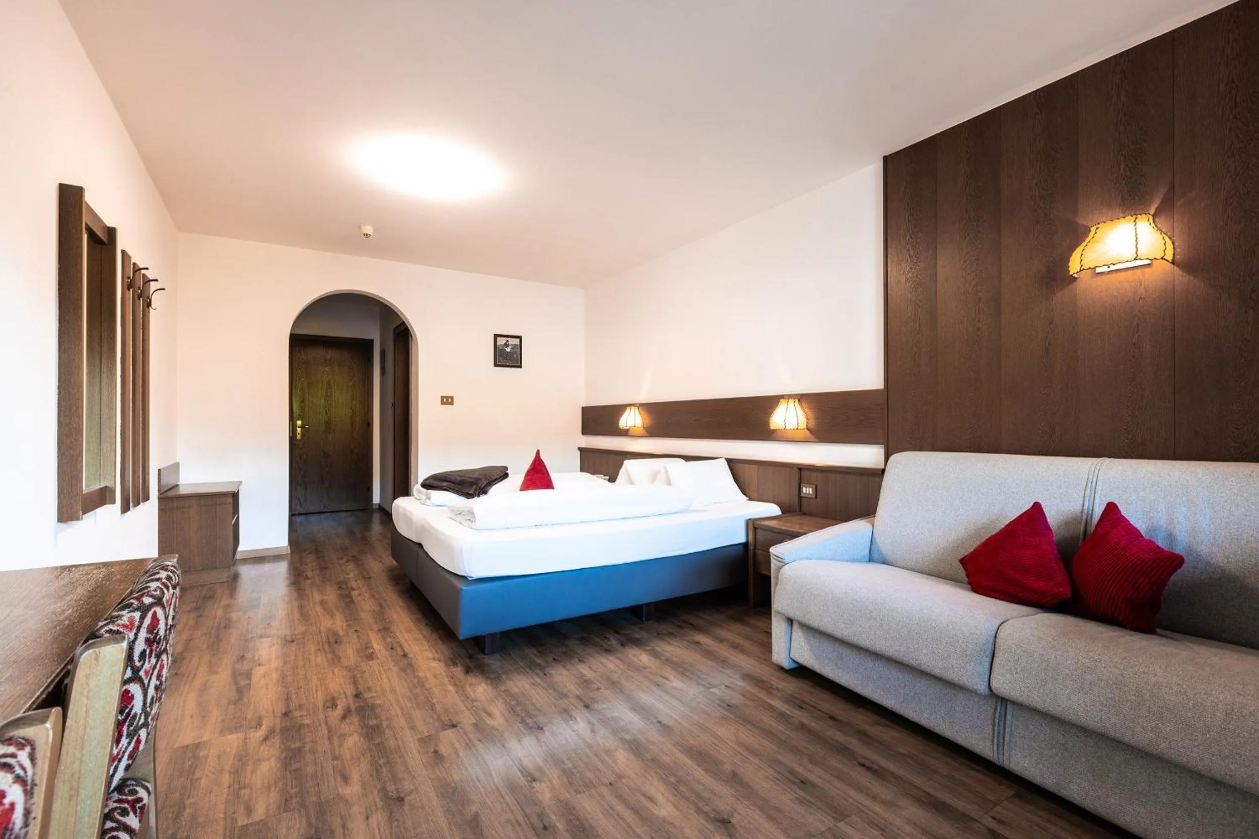 Bedroom in Hotel Zum Löwen - Al Leone